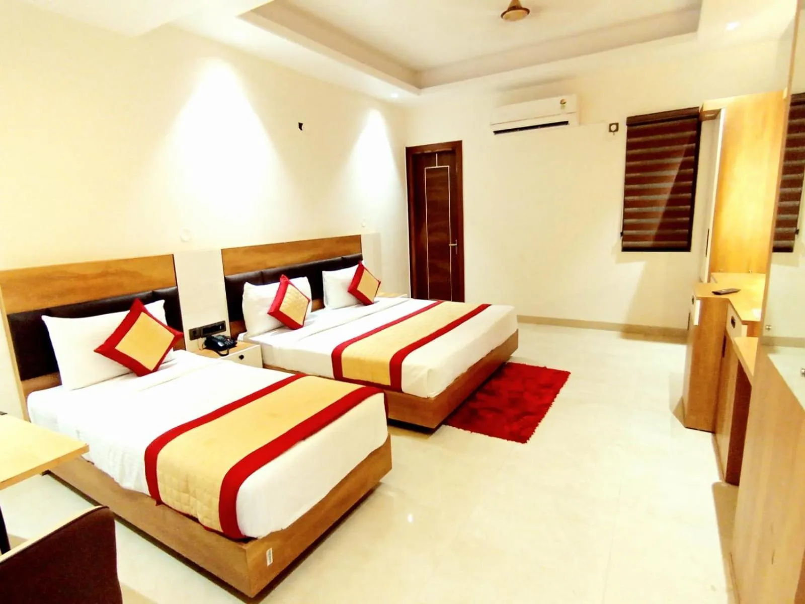 Bed in Masaga by Qcent, Gurugram