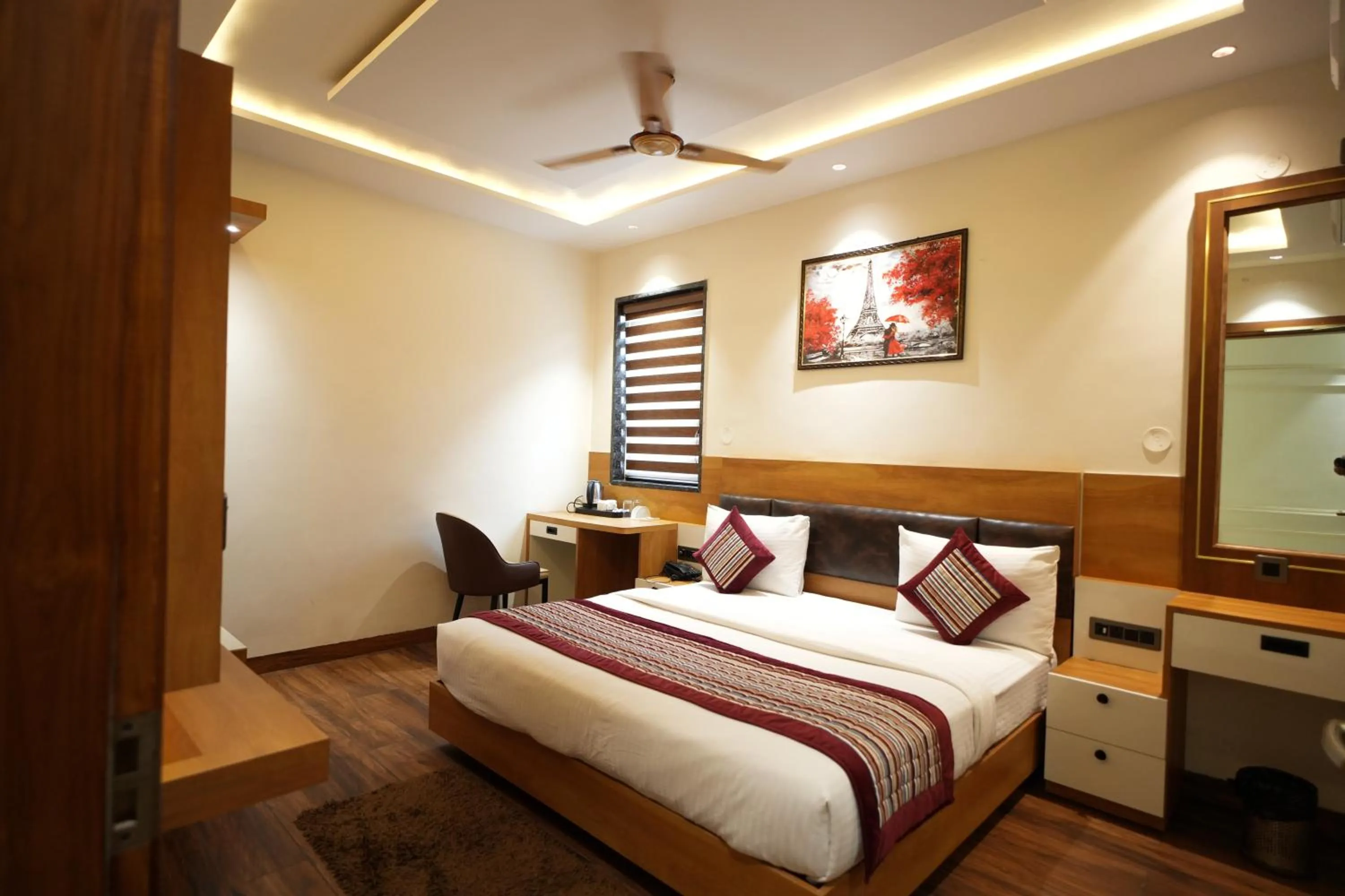 Bed in Masaga by Qcent, Gurugram