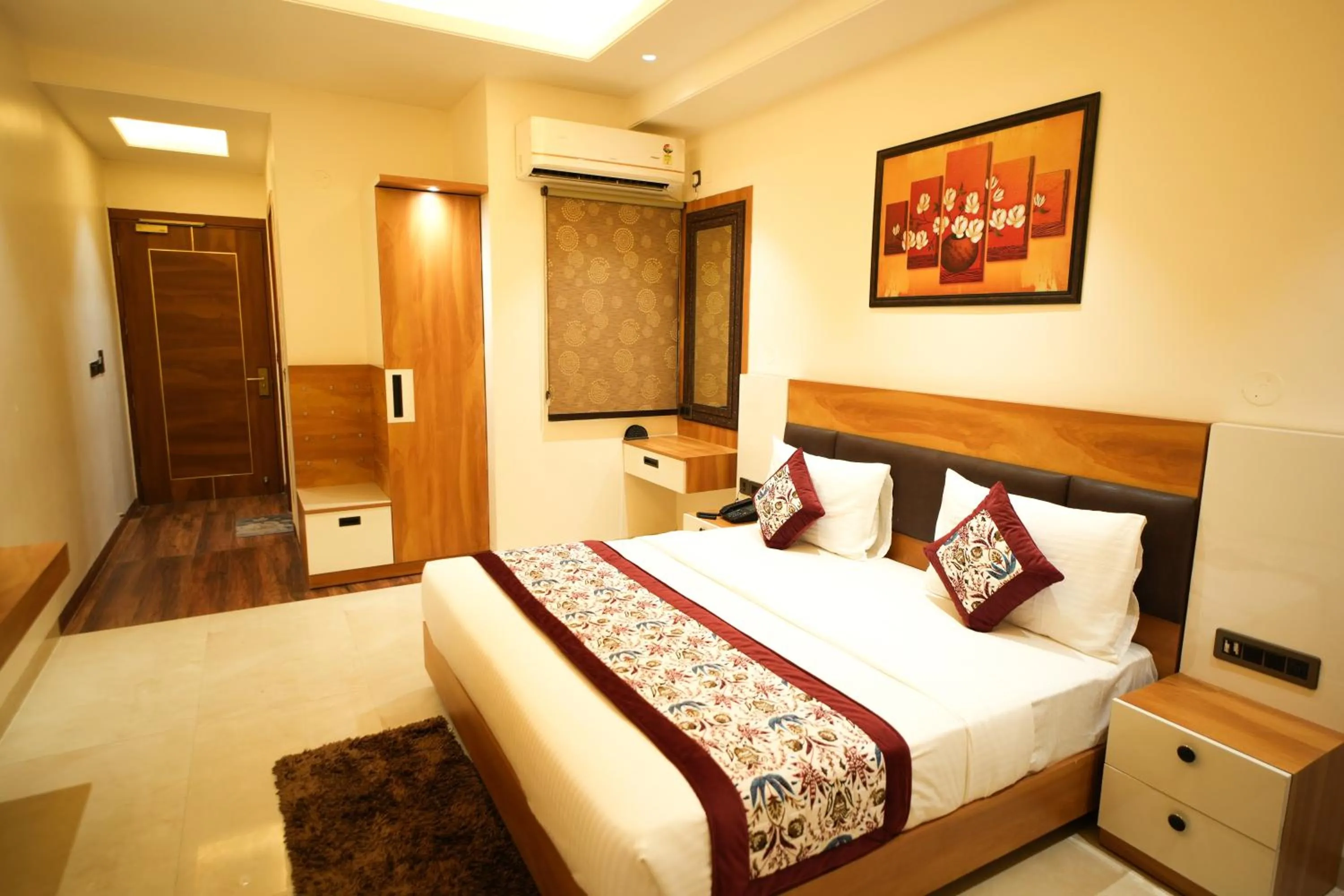 Bed in Masaga by Qcent, Gurugram
