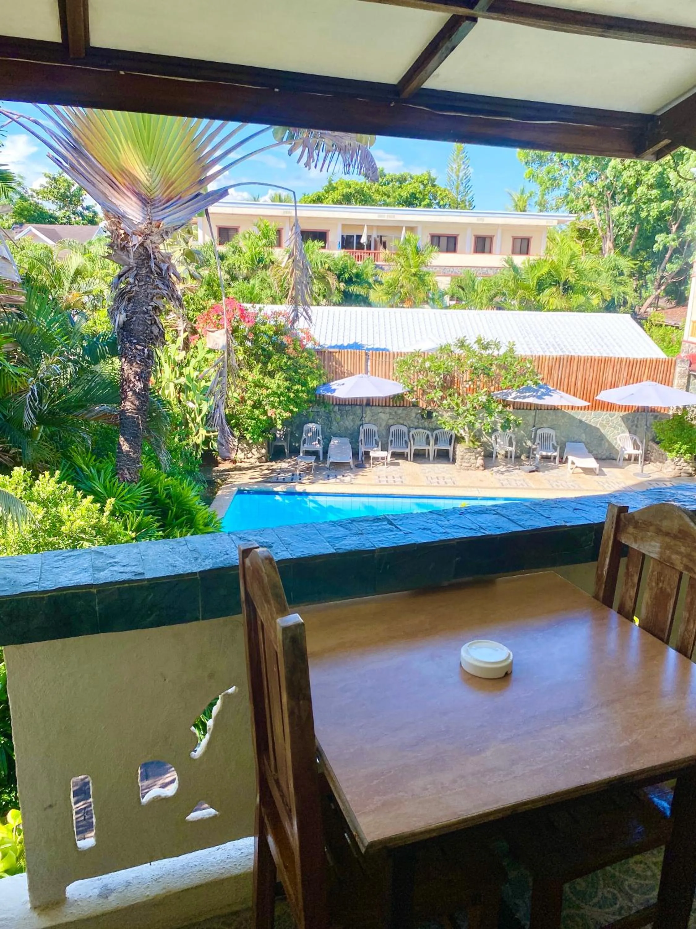 TipTop Hotel, Resto and Delishop