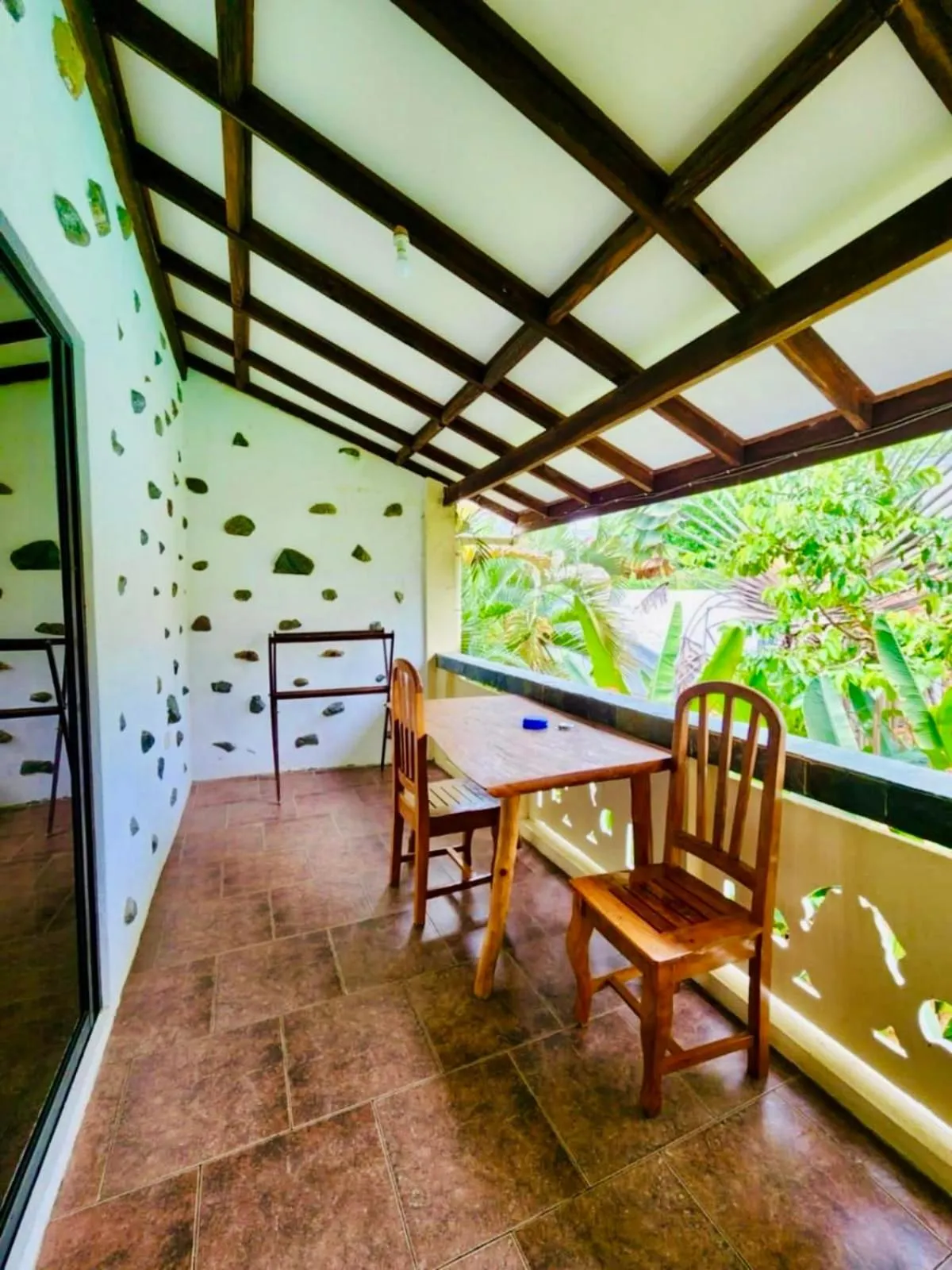 TipTop Hotel, Resto and Delishop