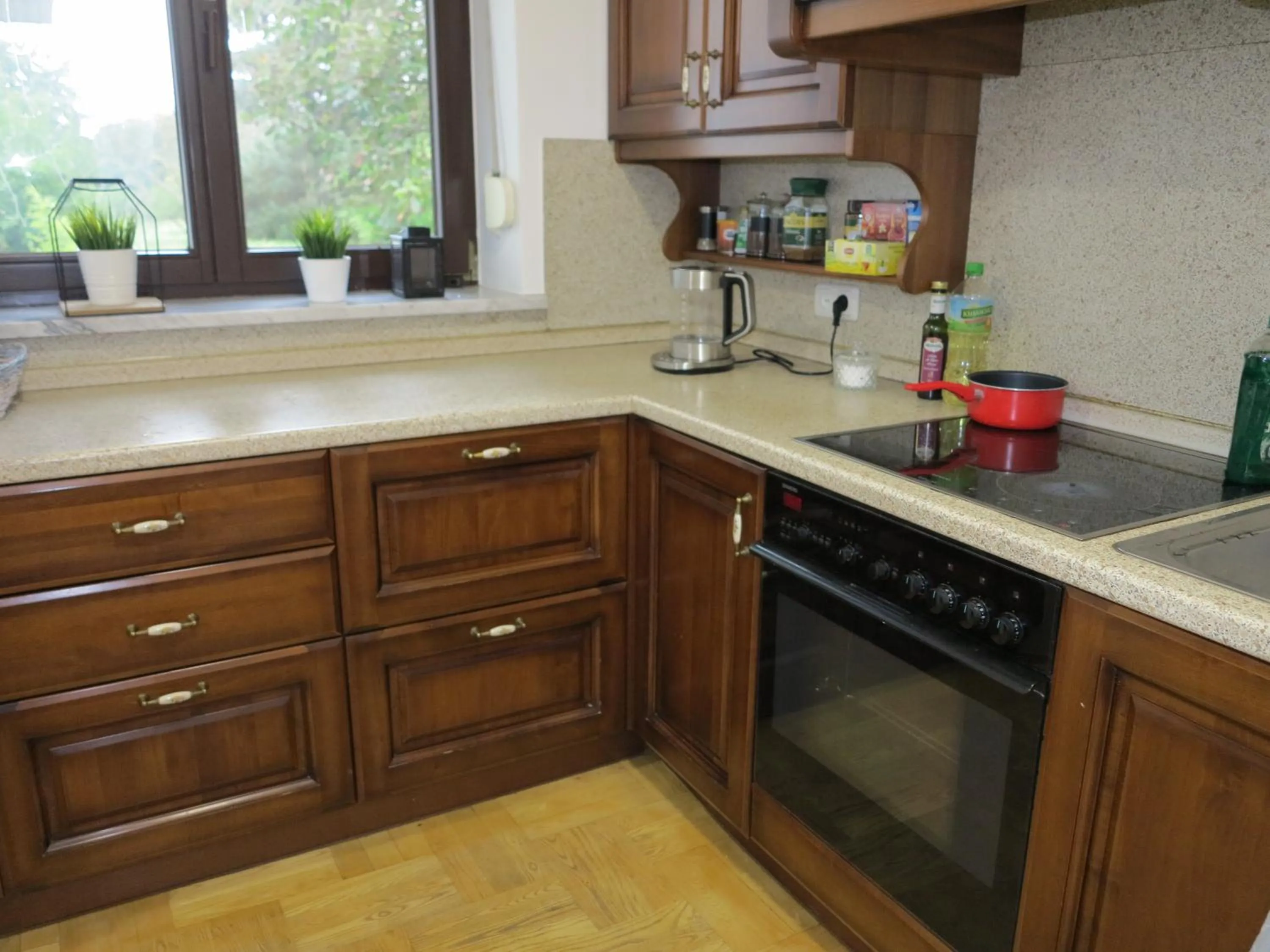 Kitchen or kitchenette in AirSpot Balice