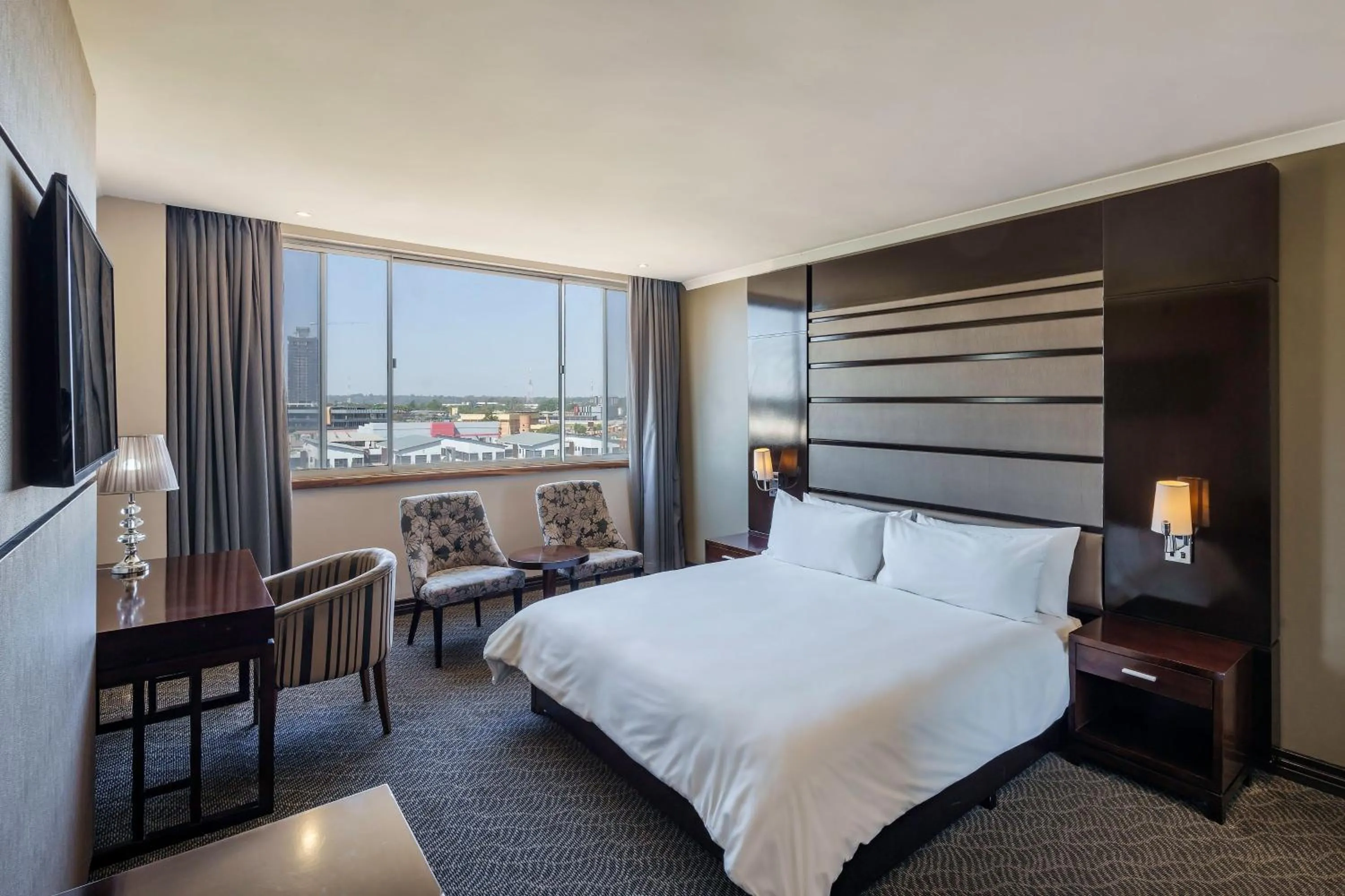 Photo of the whole room, Bed in Protea Hotel by Marriott Lusaka Tower