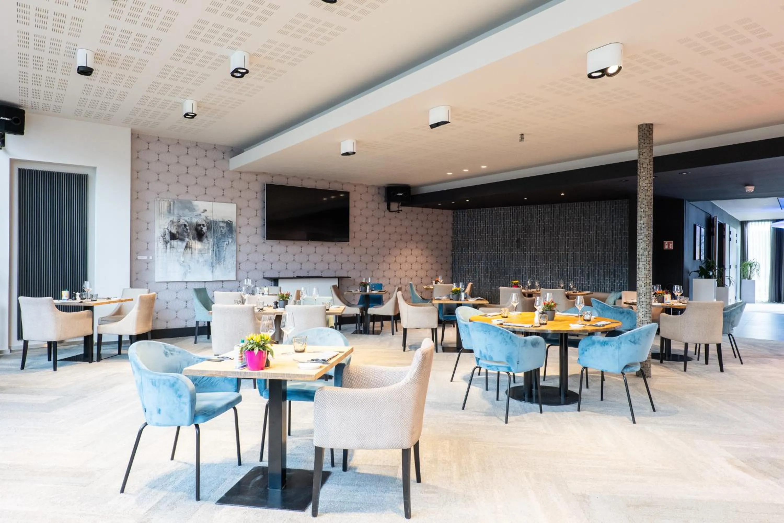 Restaurant/places to eat in voco Brussels City North by IHG