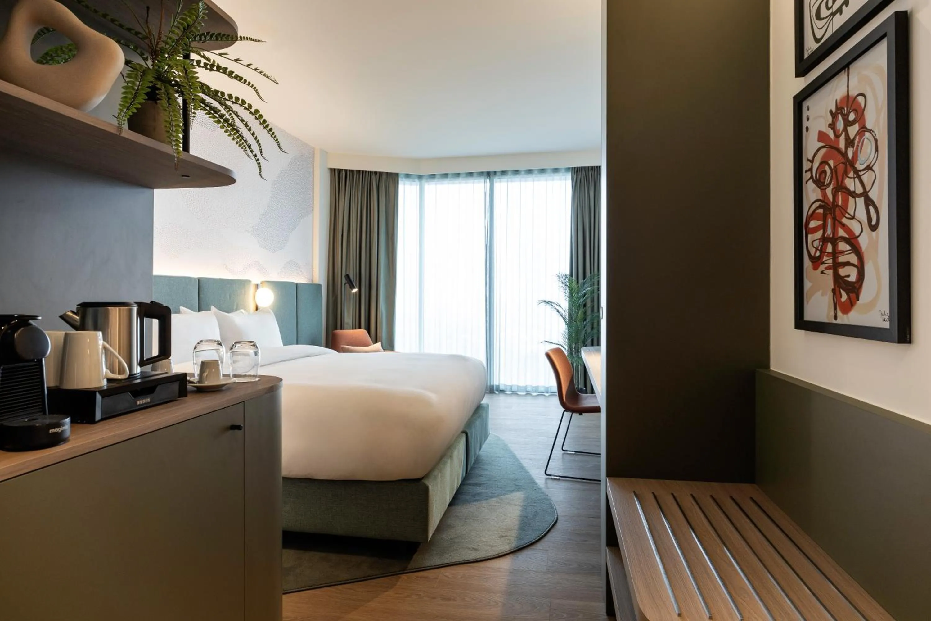 Photo of the whole room, Bed in voco Brussels City North by IHG