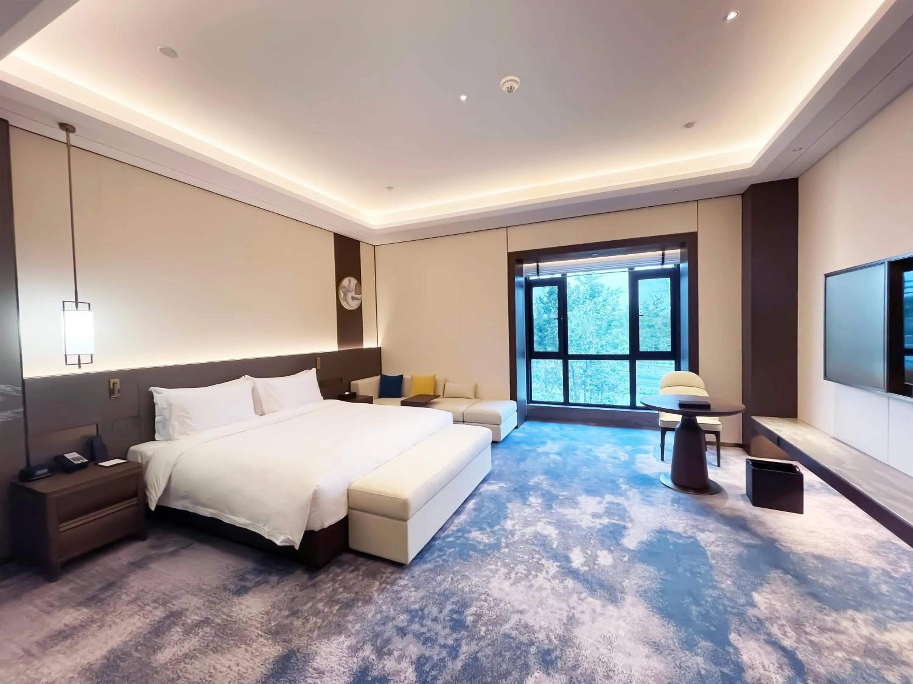 Photo of the whole room, Bed in voco Xiong'An