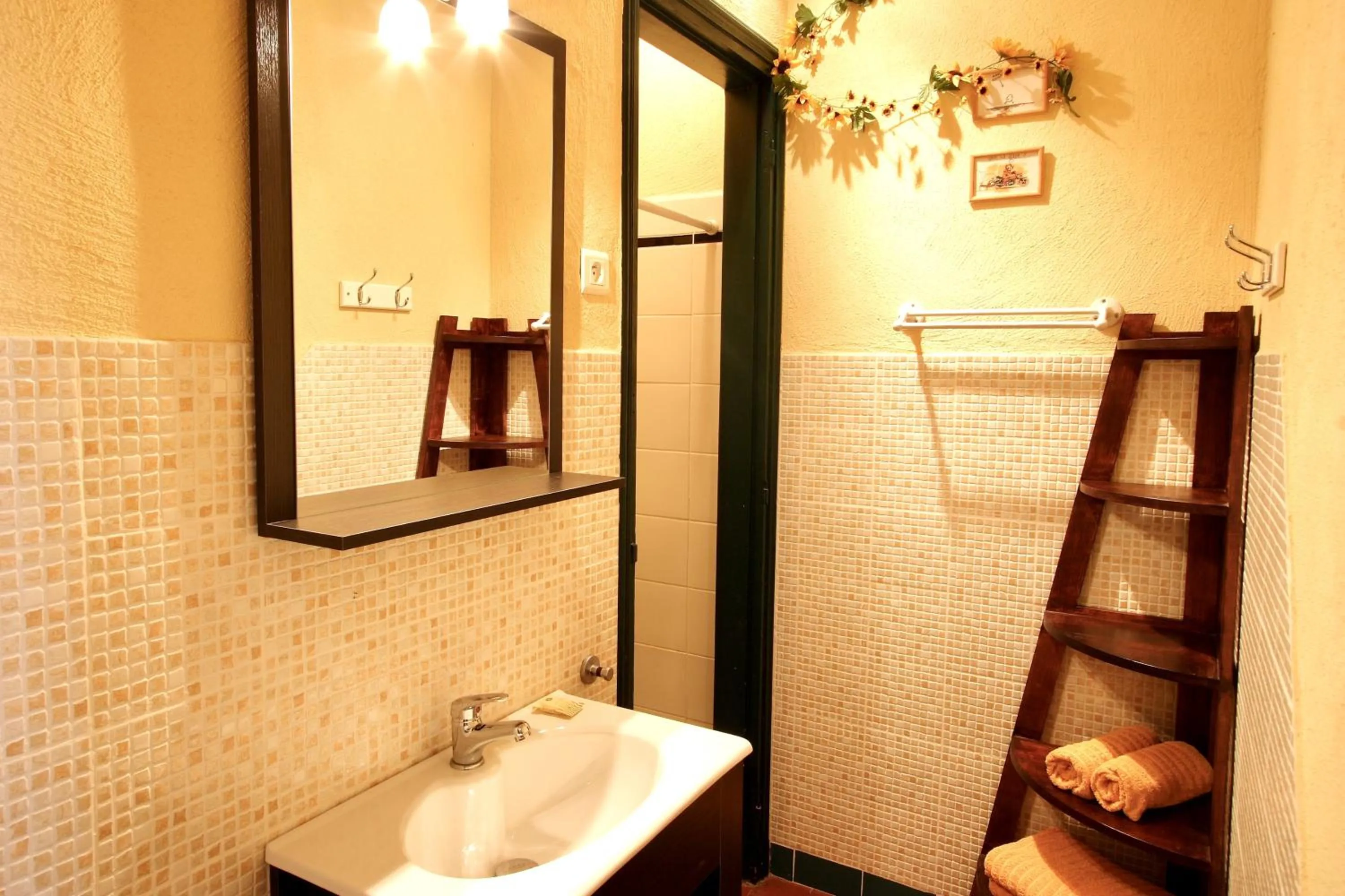 Shower in La Villa du Parc