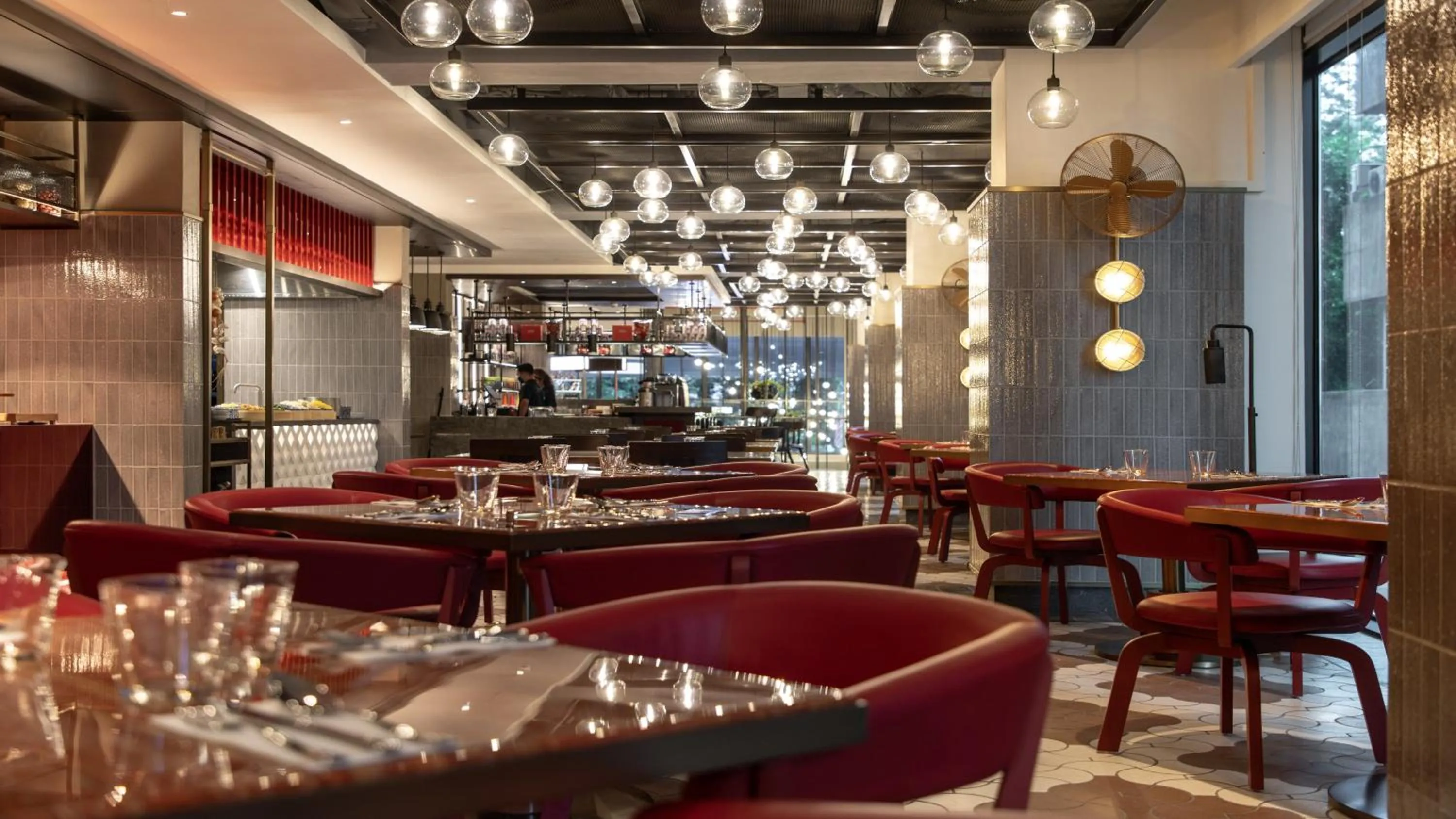 Restaurant/places to eat in Hotel Indigo Kuala Lumpur on the Park by IHG