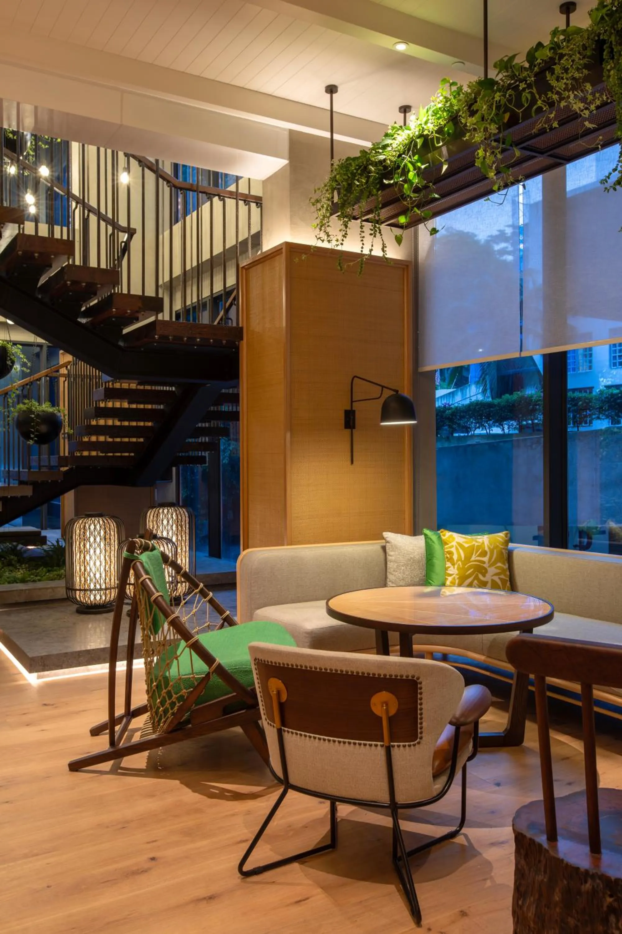 Lobby or reception in Hotel Indigo Kuala Lumpur on the Park by IHG