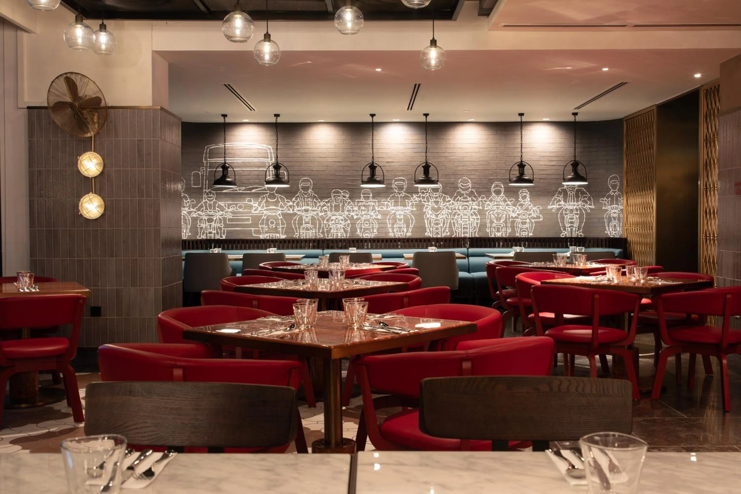 Restaurant/places to eat in Hotel Indigo Kuala Lumpur on the Park by IHG