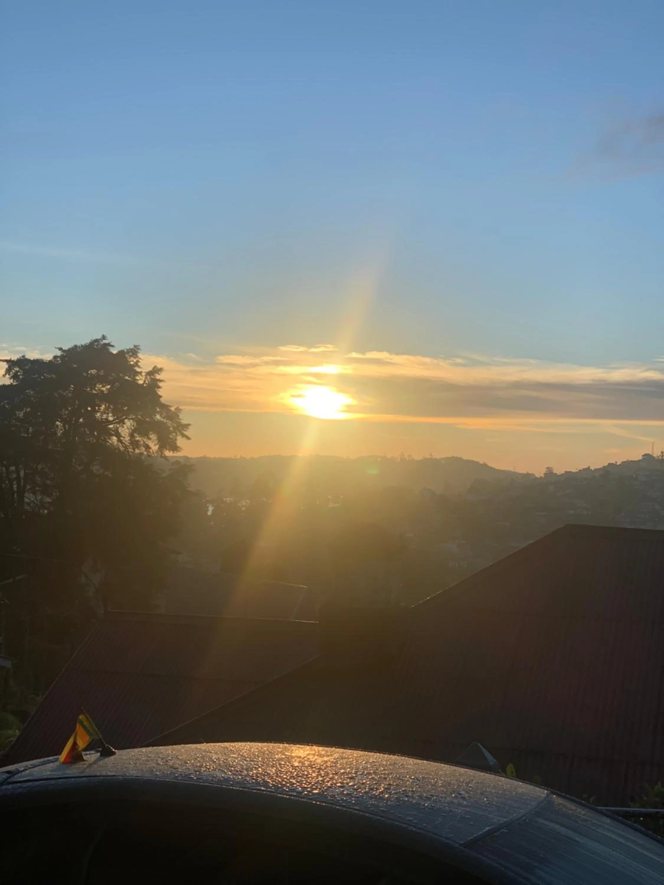 Sunrise in Heaven Seven Nuwara Eliya