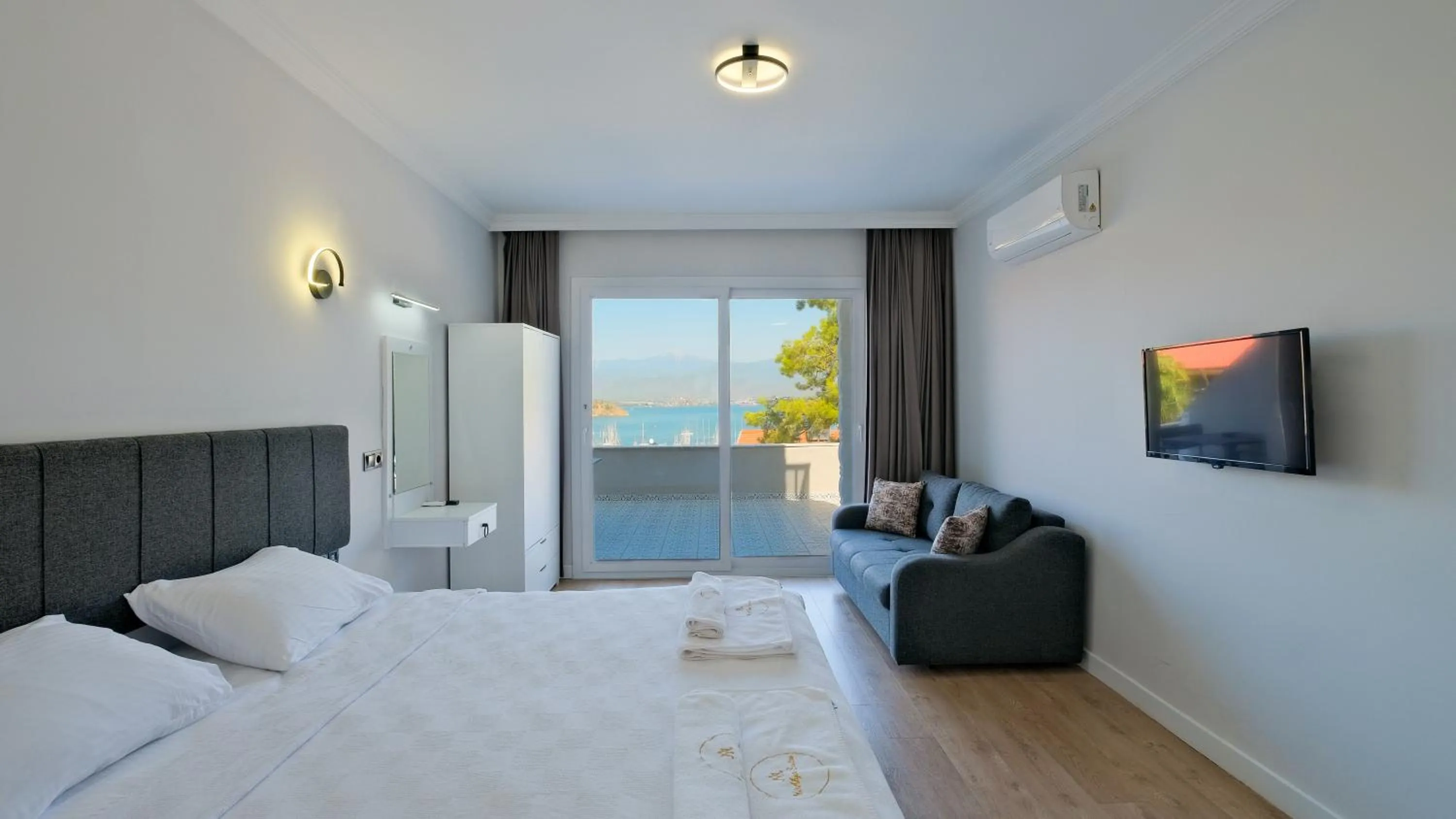 Massage, Bed in Miralya Suites