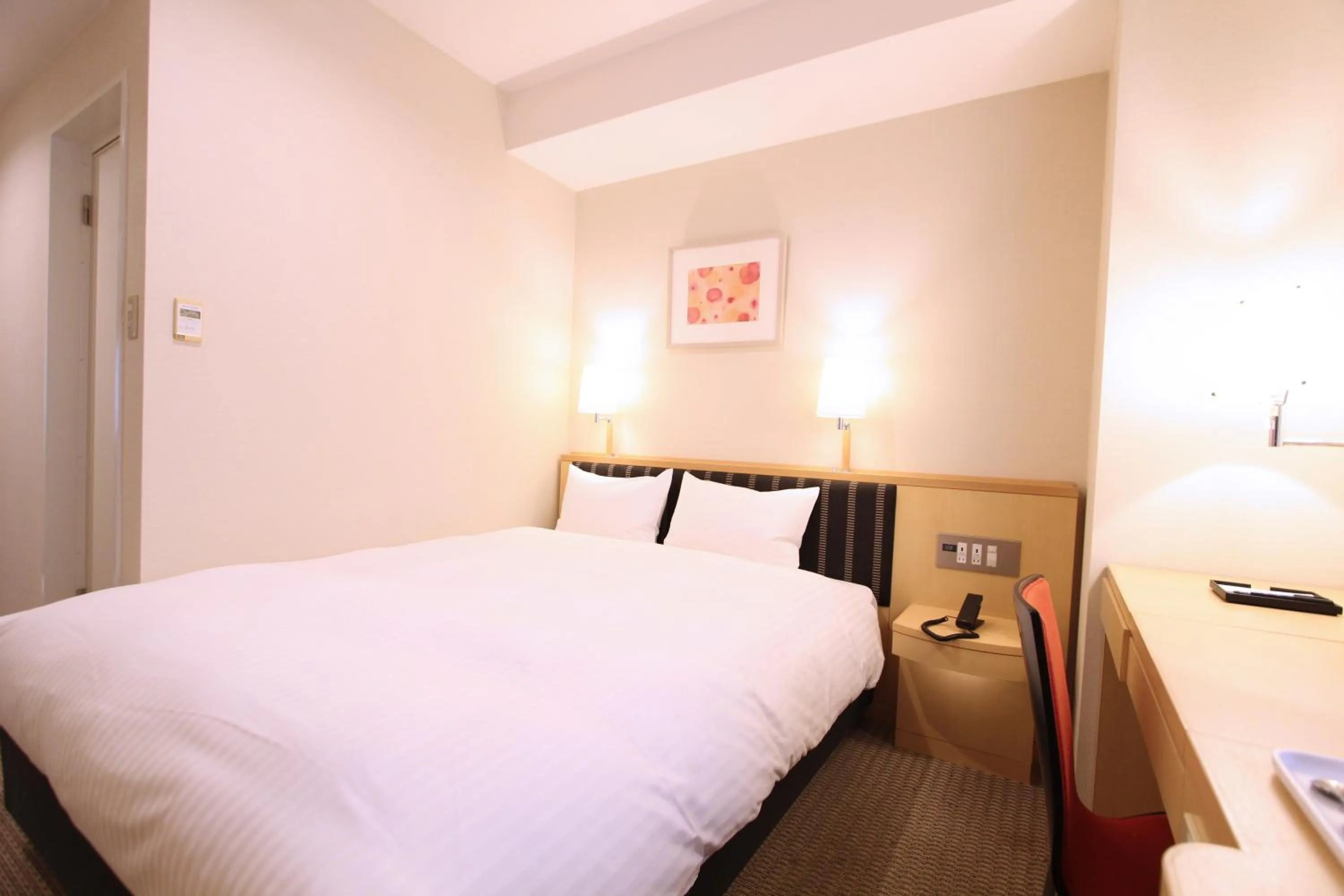 Photo of the whole room, Bed in KOKO HOTEL Sendai Station West