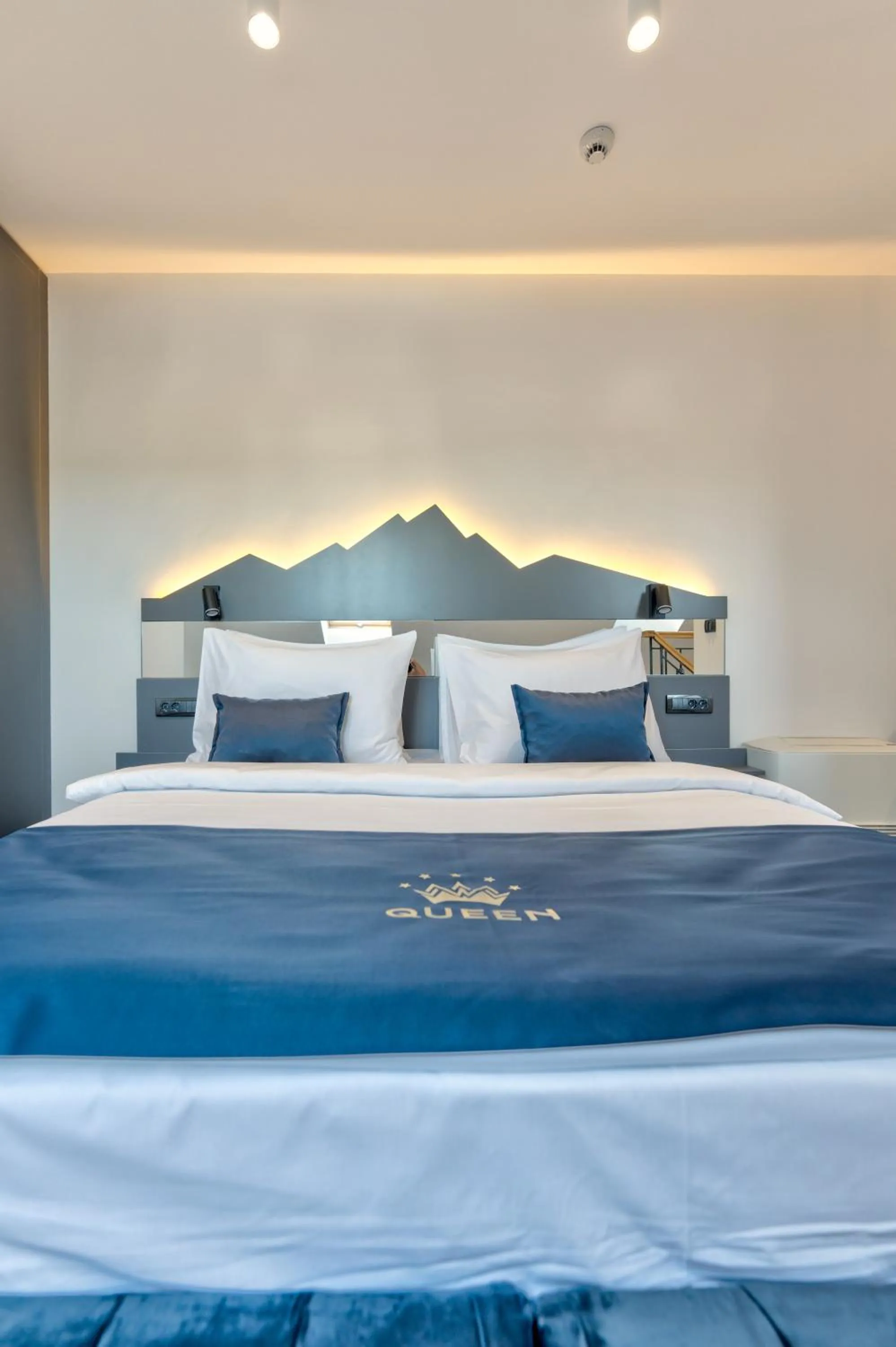 Bed in Queen of Zlatibor