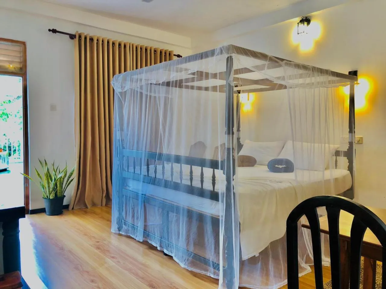 Photo of the whole room, Bed in Mirissa Beach Inn