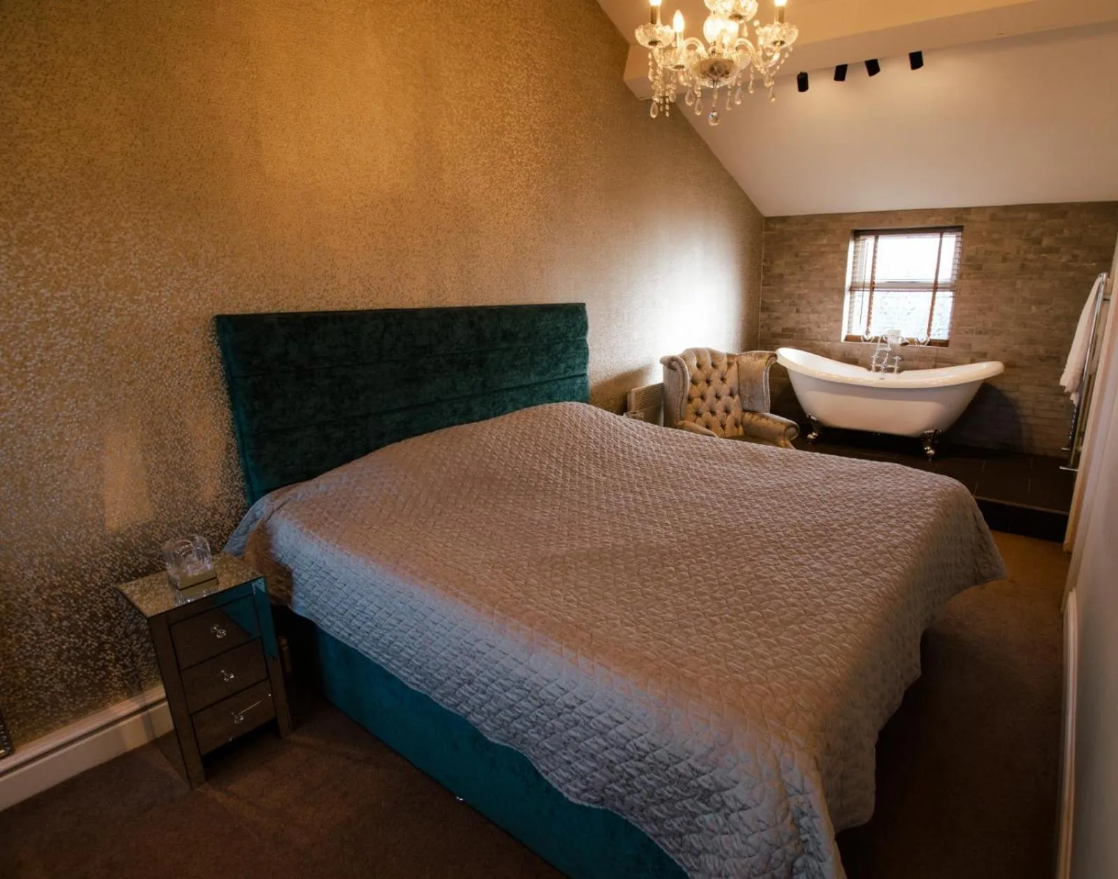 Bedroom, Bed in The George Wright Boutique Hotel, Bar & Restaurant