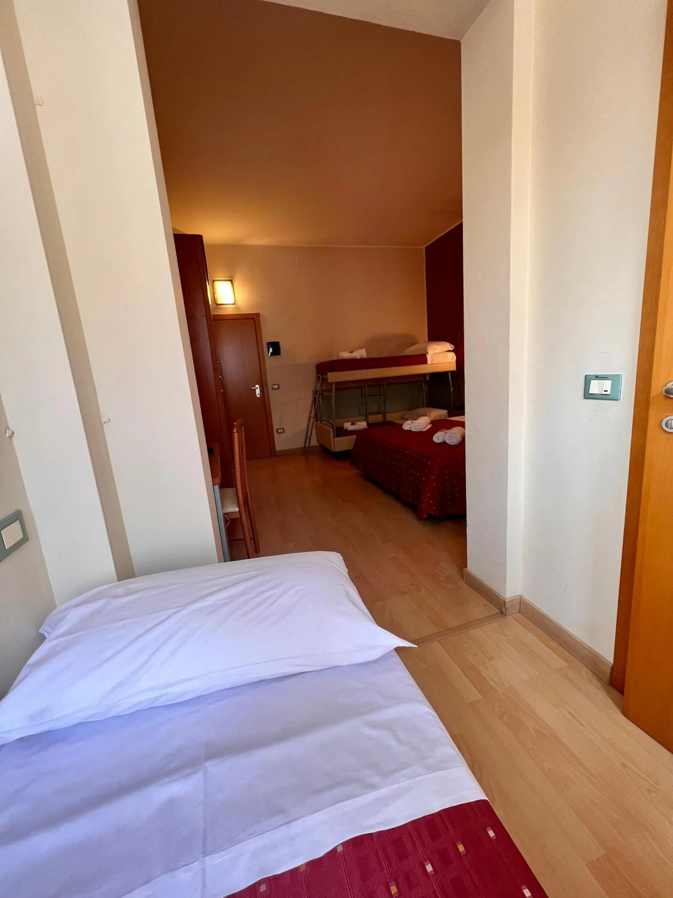 Bed in Hotel Villa Tina