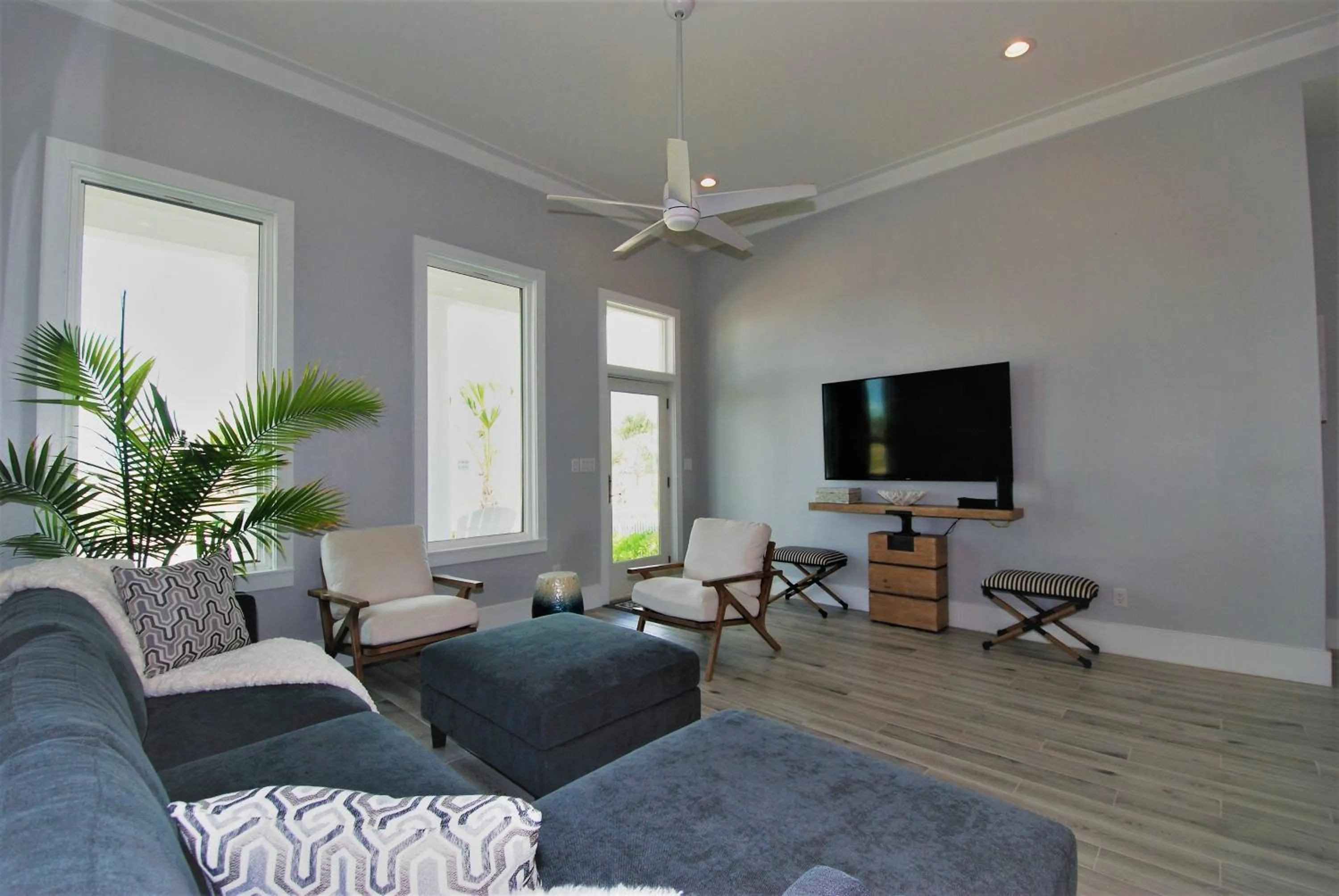 Living room in Seaglass Cottage - Private home at The Shores home