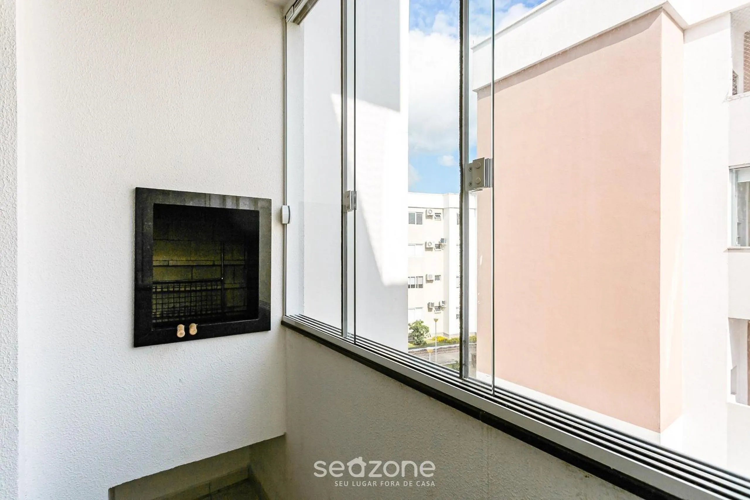 Balcony/Terrace in Apto em cond com piscina em Canasvieiras RPC301