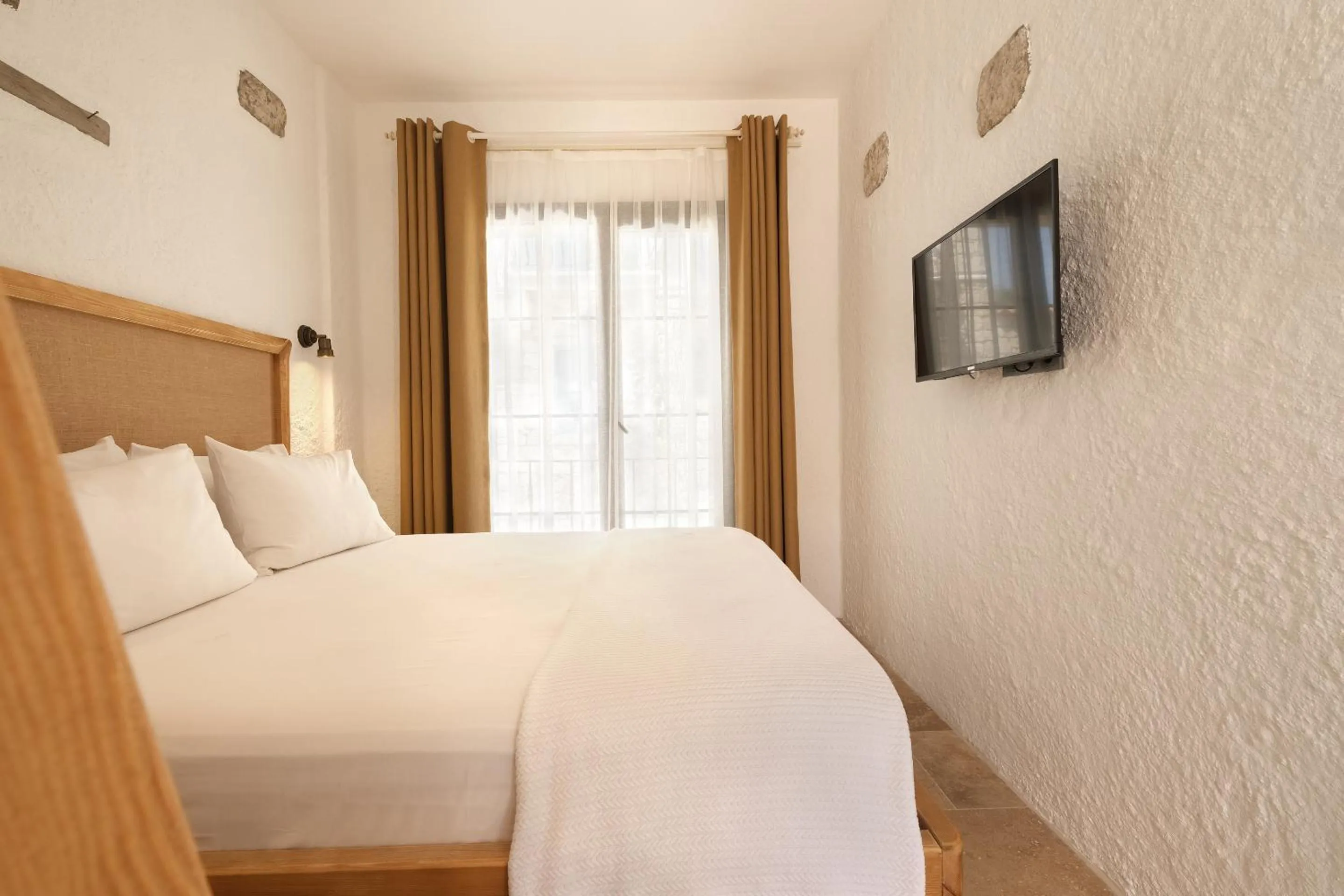 Photo of the whole room, Bed in Armel Alaçatı Konaklama