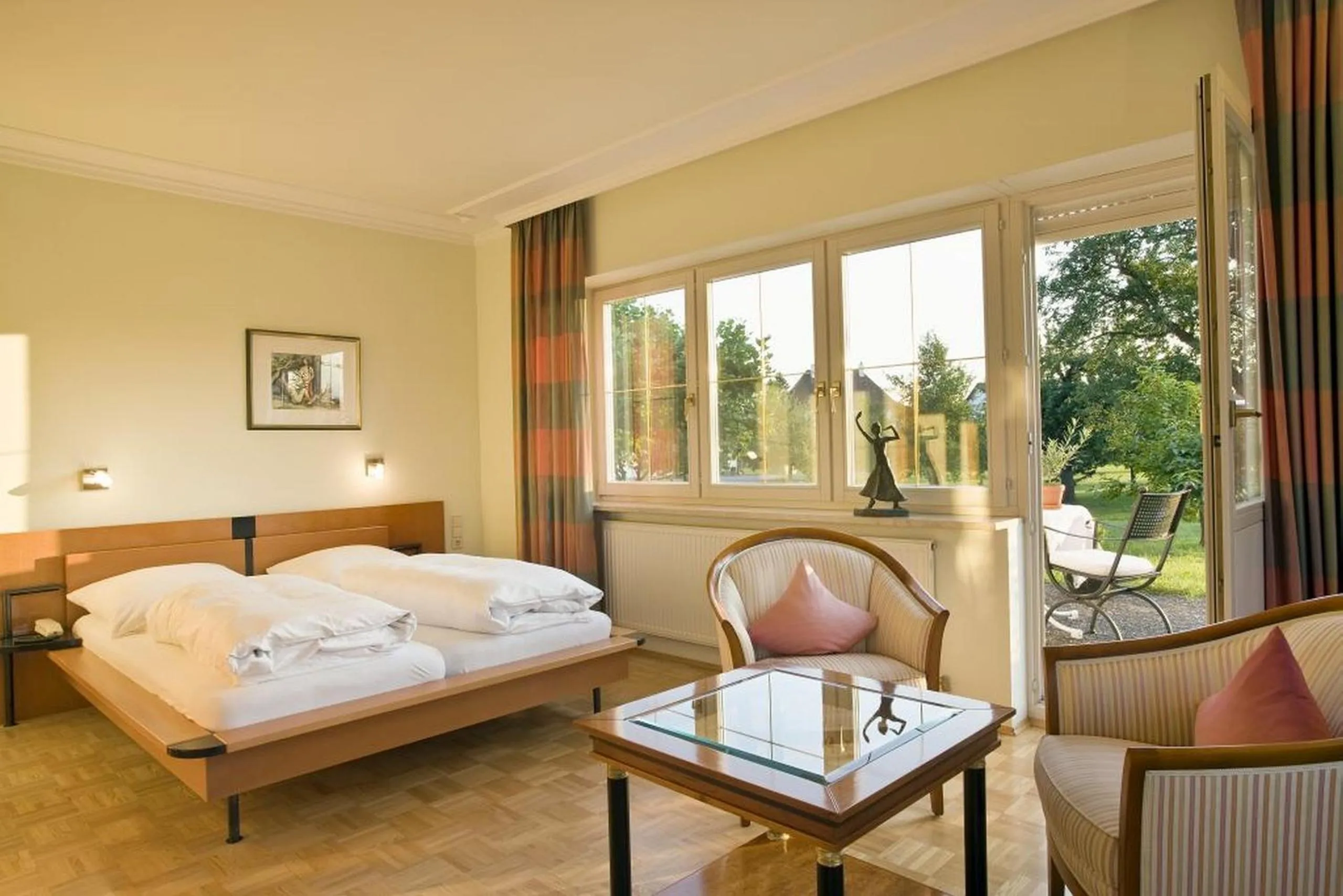 Photo of the whole room, Bed in Reck's Hotel-Restaurant