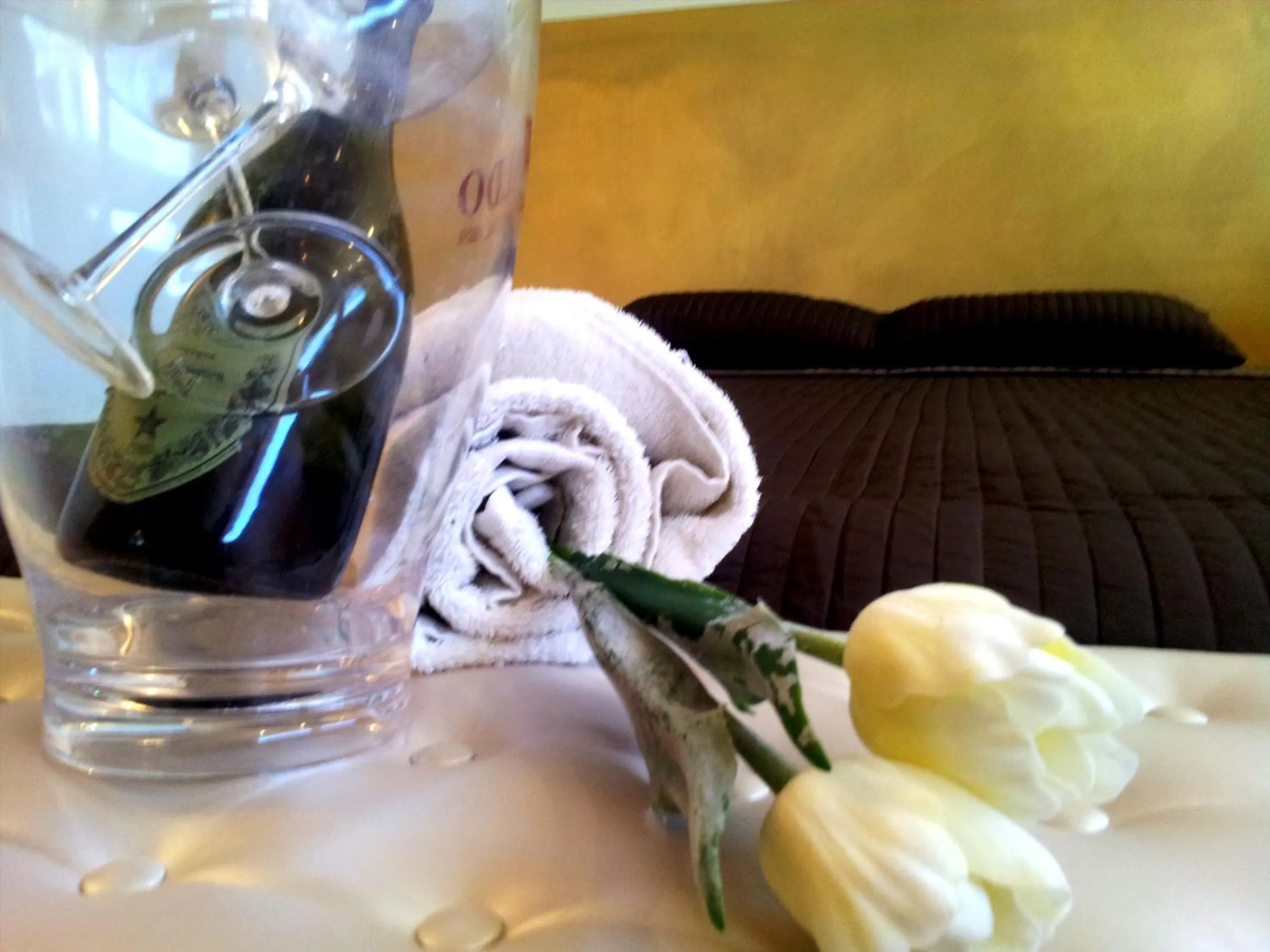 Decorative detail in Alfieri Cottage