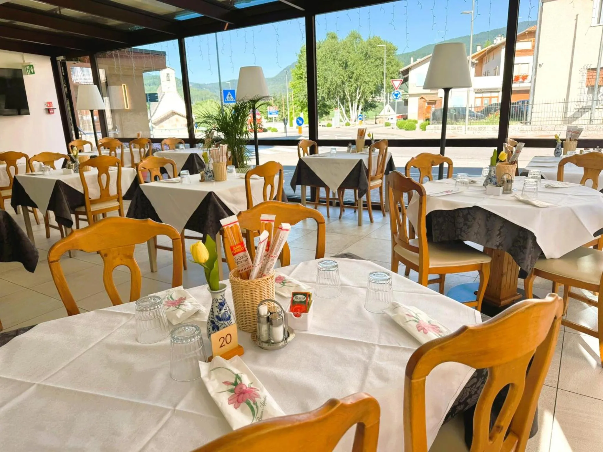 Restaurant/places to eat in VILLA NUOVA