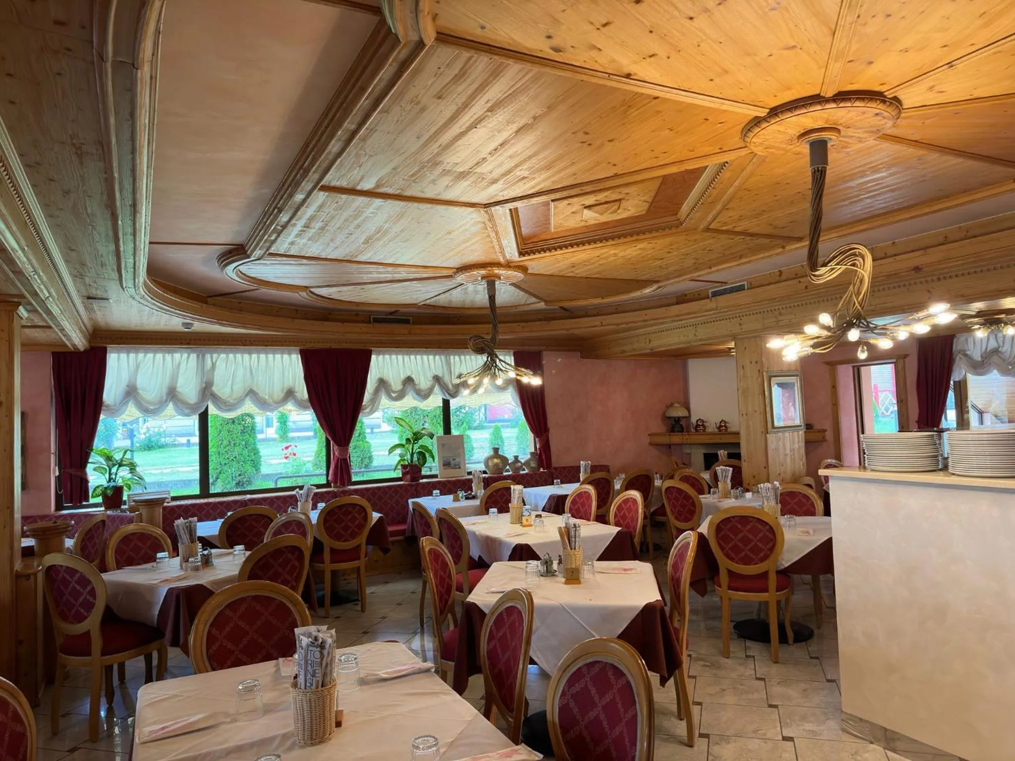 Restaurant/places to eat in VILLA NUOVA