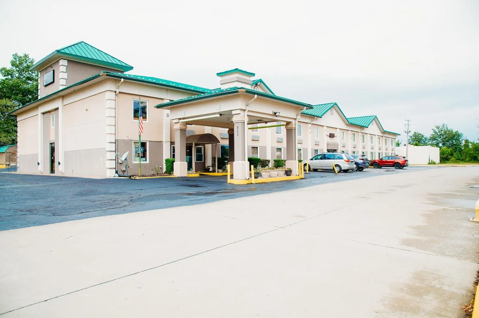 Country Garden & Suites