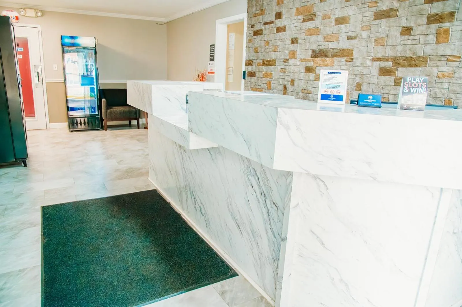 Country Garden & Suites