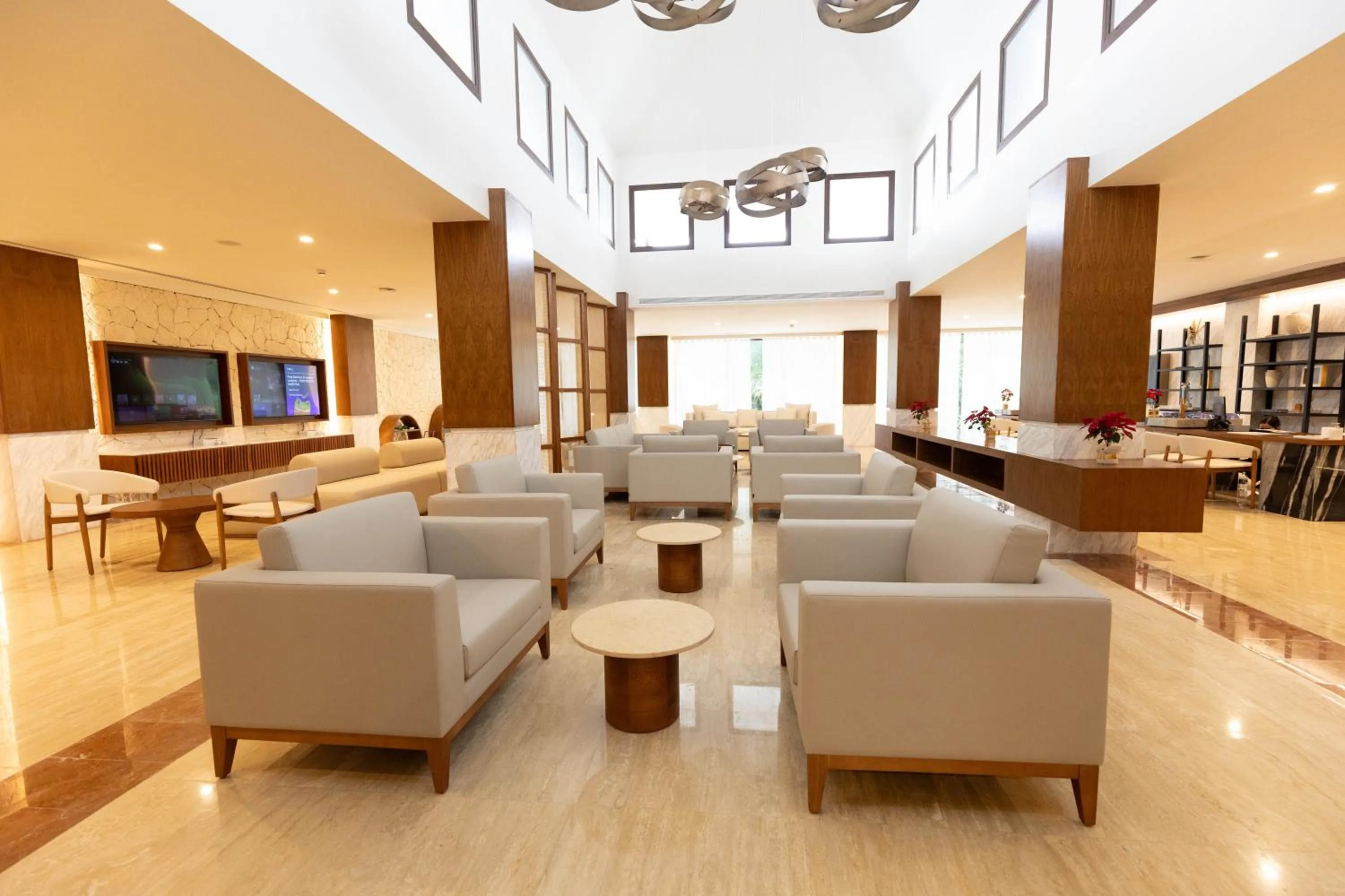 Lobby or reception in Family Selection at Grand Palladium Kantenah Resort & Spa - All Inclusive