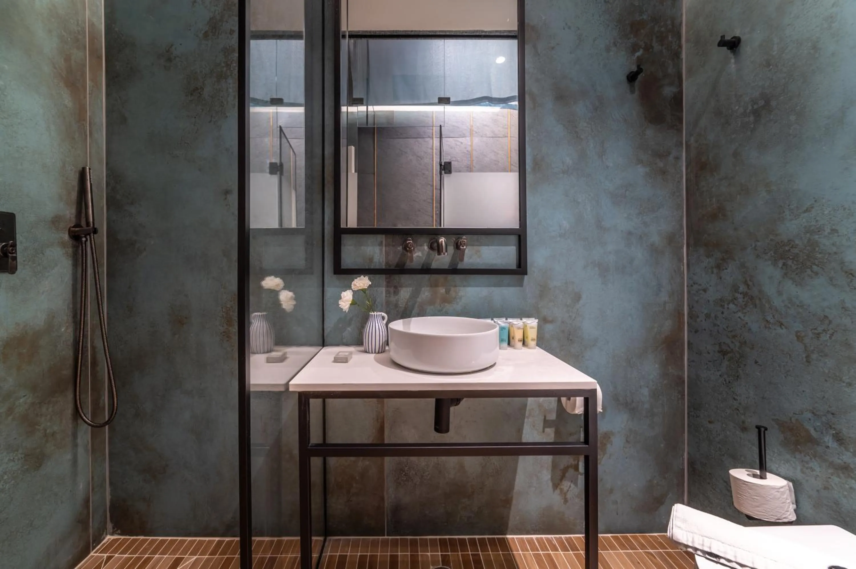 Bathroom in Stay Kook Jerusalem