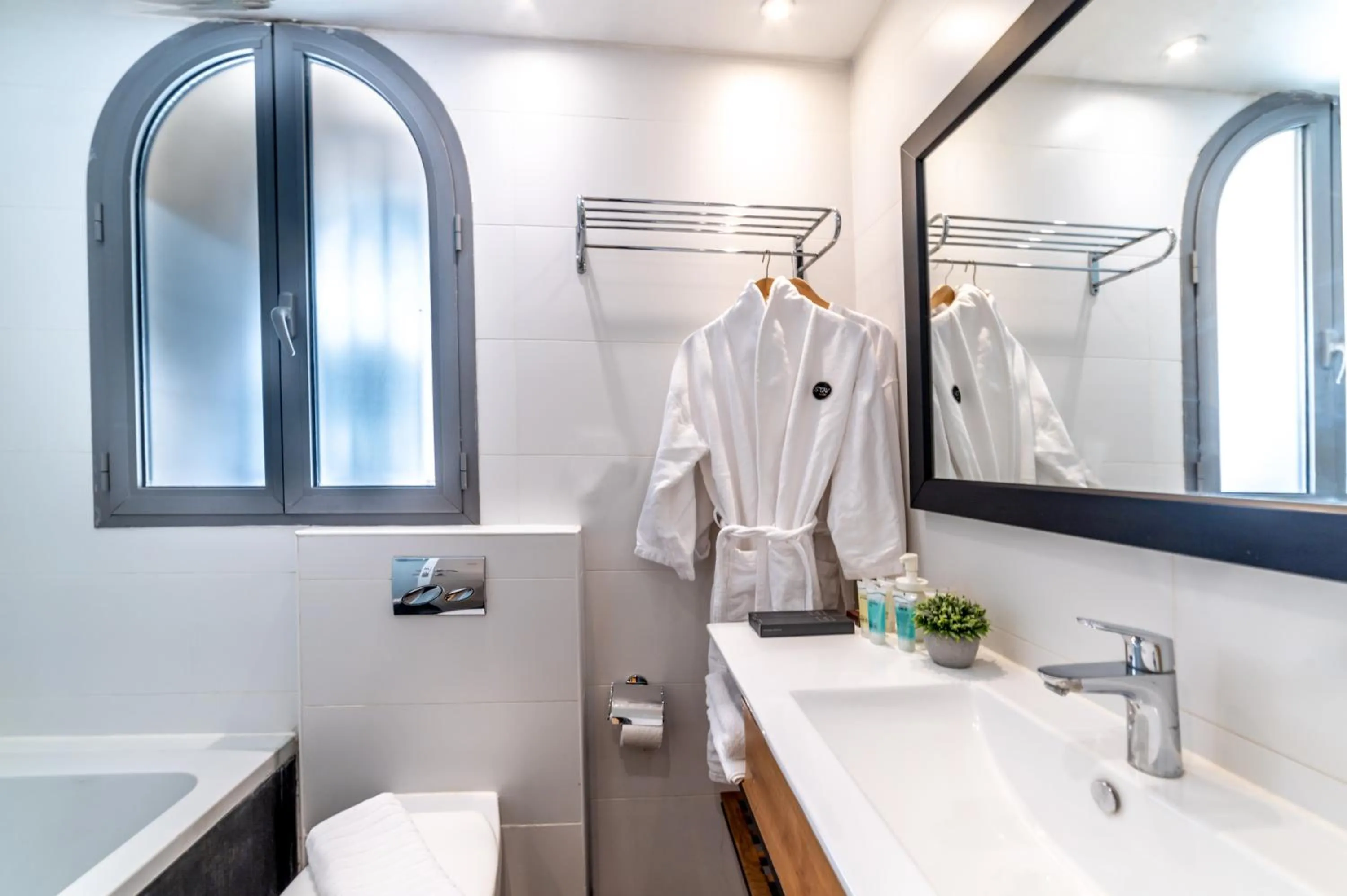 Bathroom in Stay Kook Jerusalem