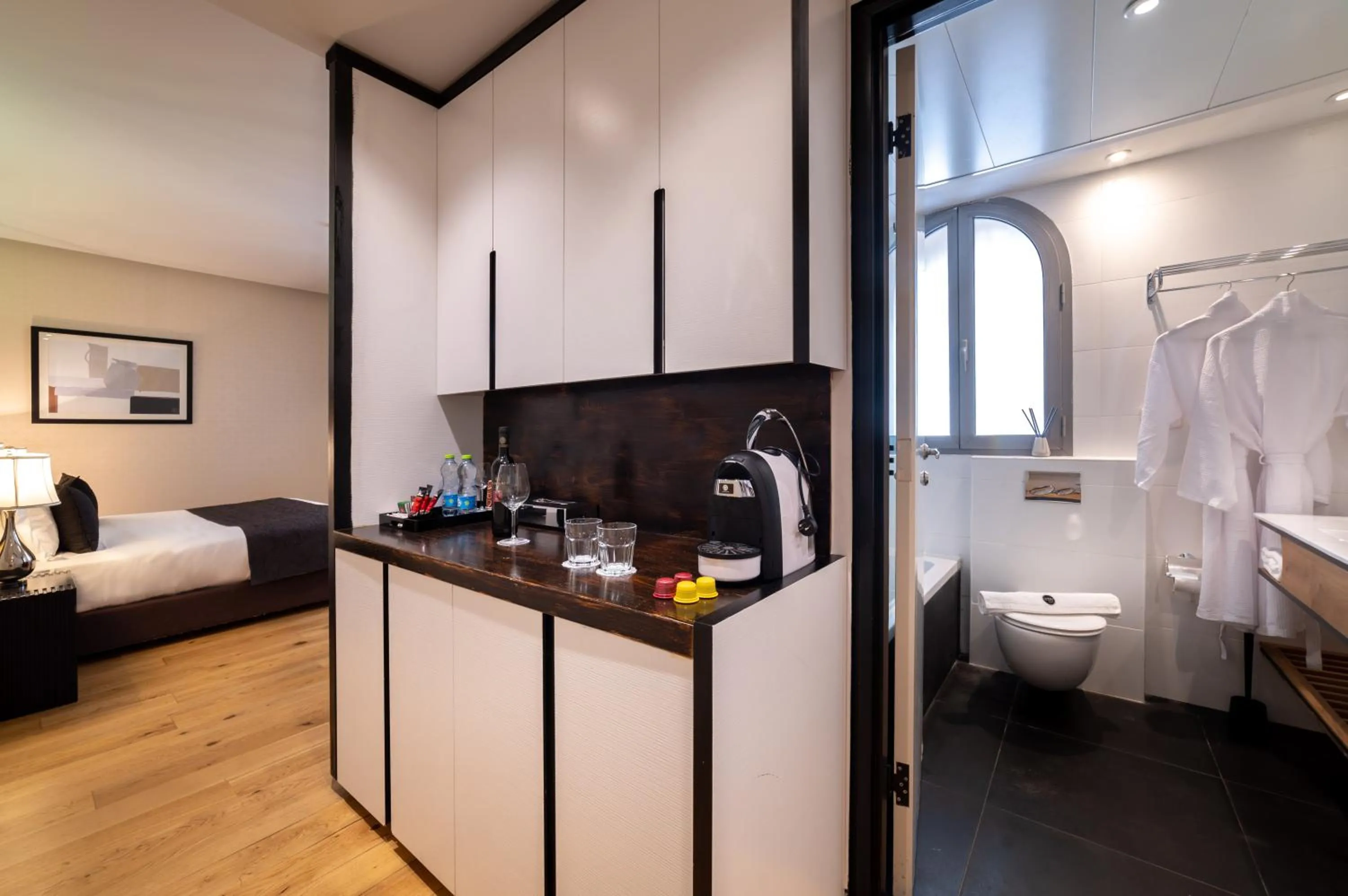 Kitchen or kitchenette in Stay Kook Jerusalem