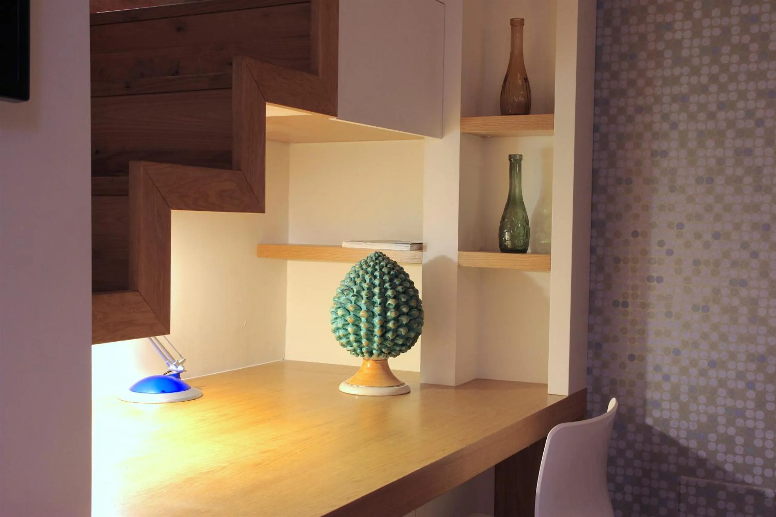 Decorative detail in Napolart