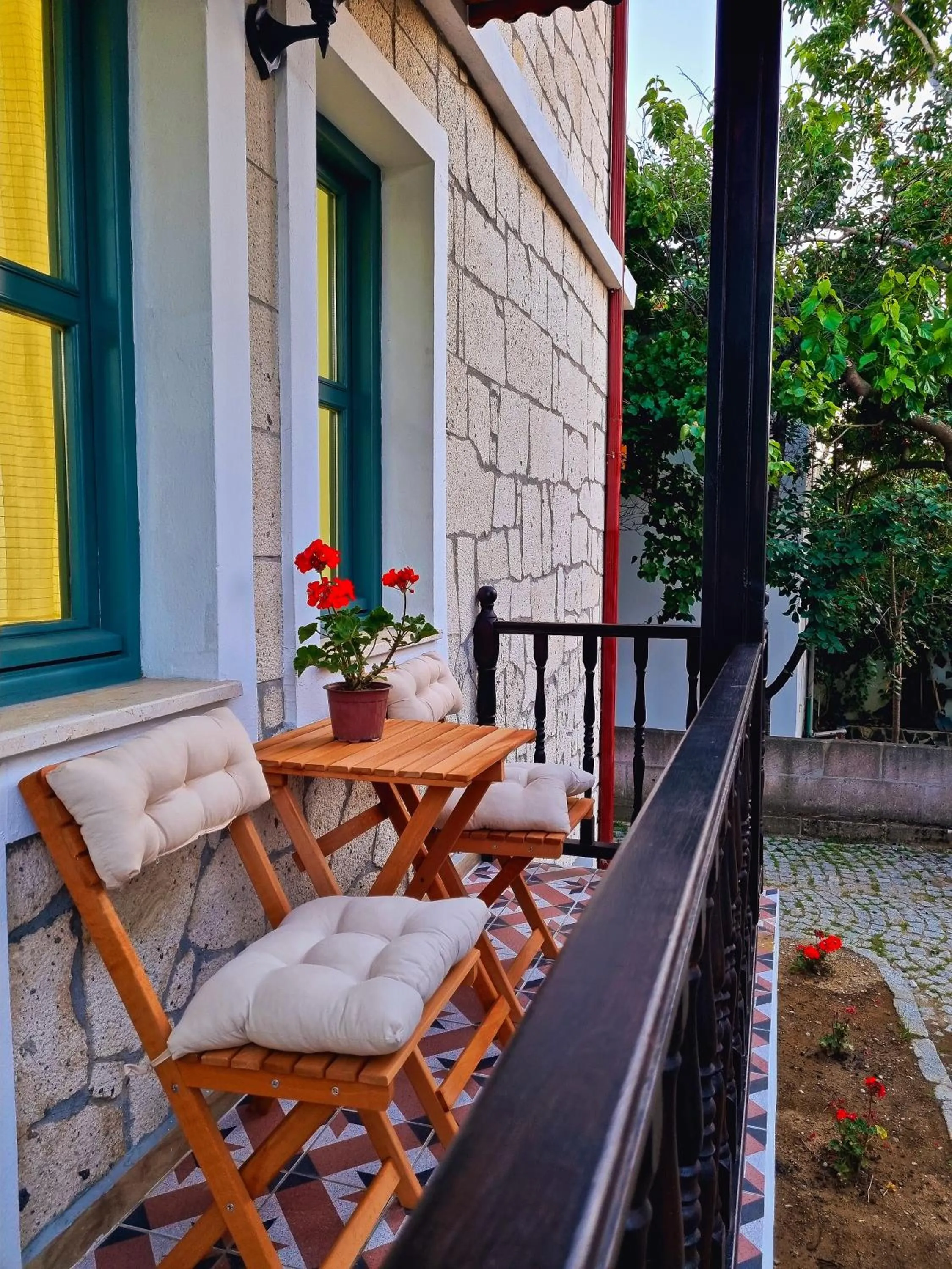 Garden in Paradise İmroz Butik Otel