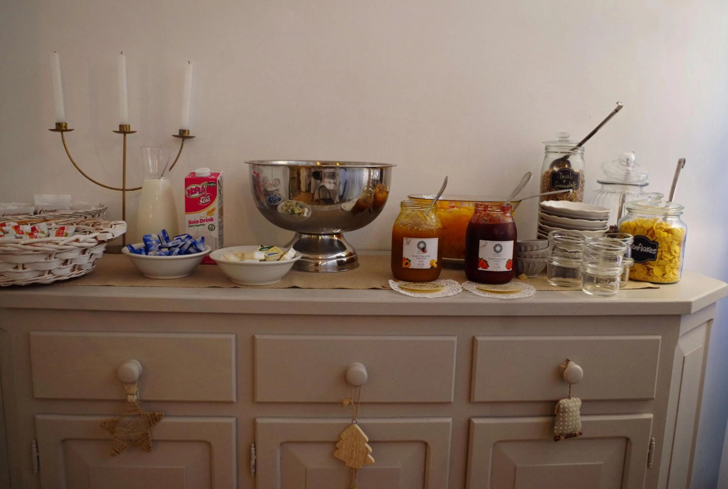 Breakfast in Hotel Vergilius