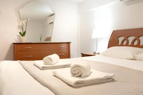 Stephanie City Apartments