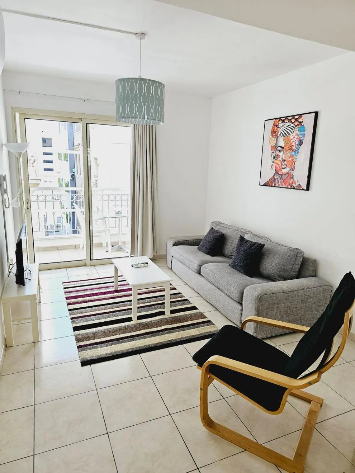 Living room in Stephanie City Apartments