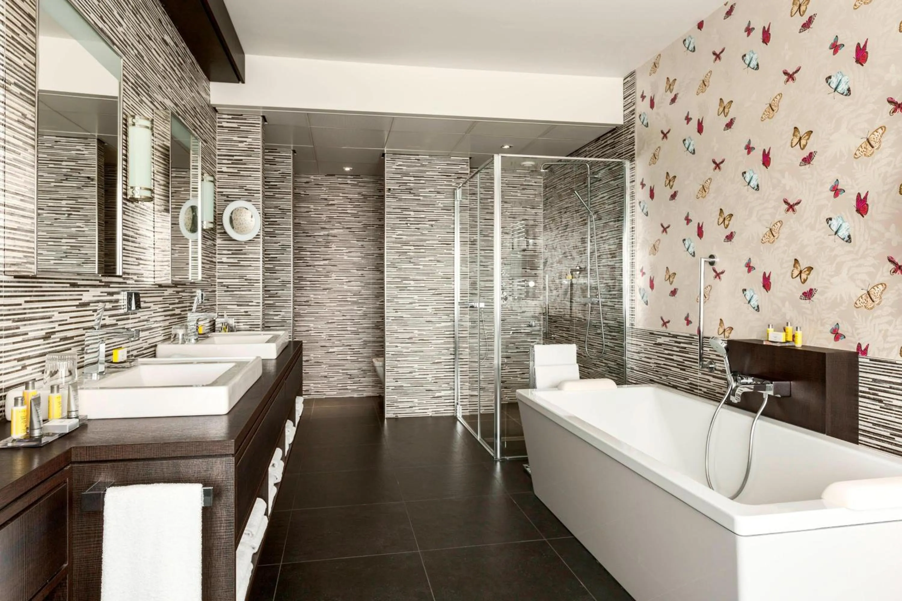 Bathroom in Marriott Hotel The Hague