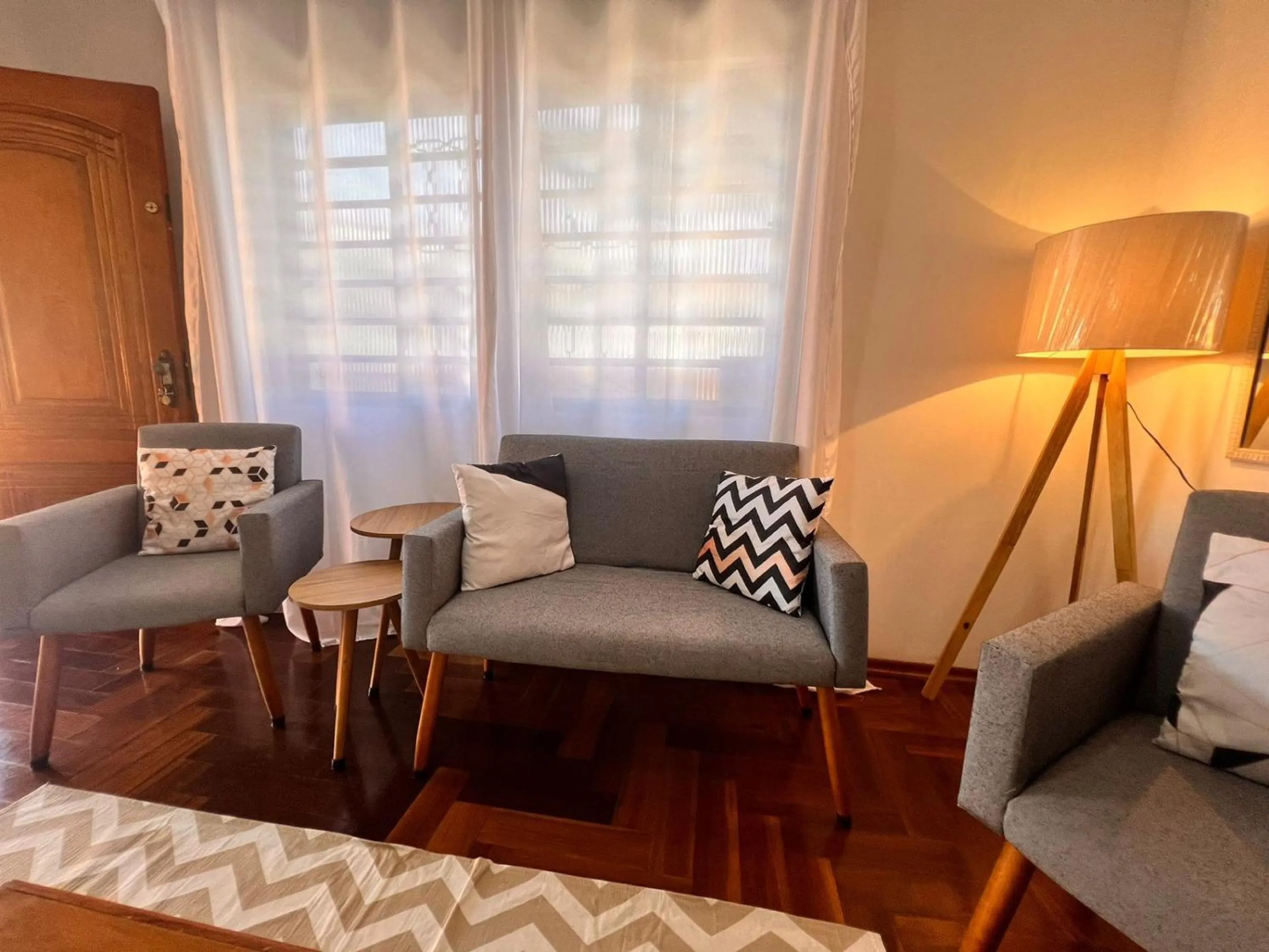 Living room in Residencia Dago Suítes