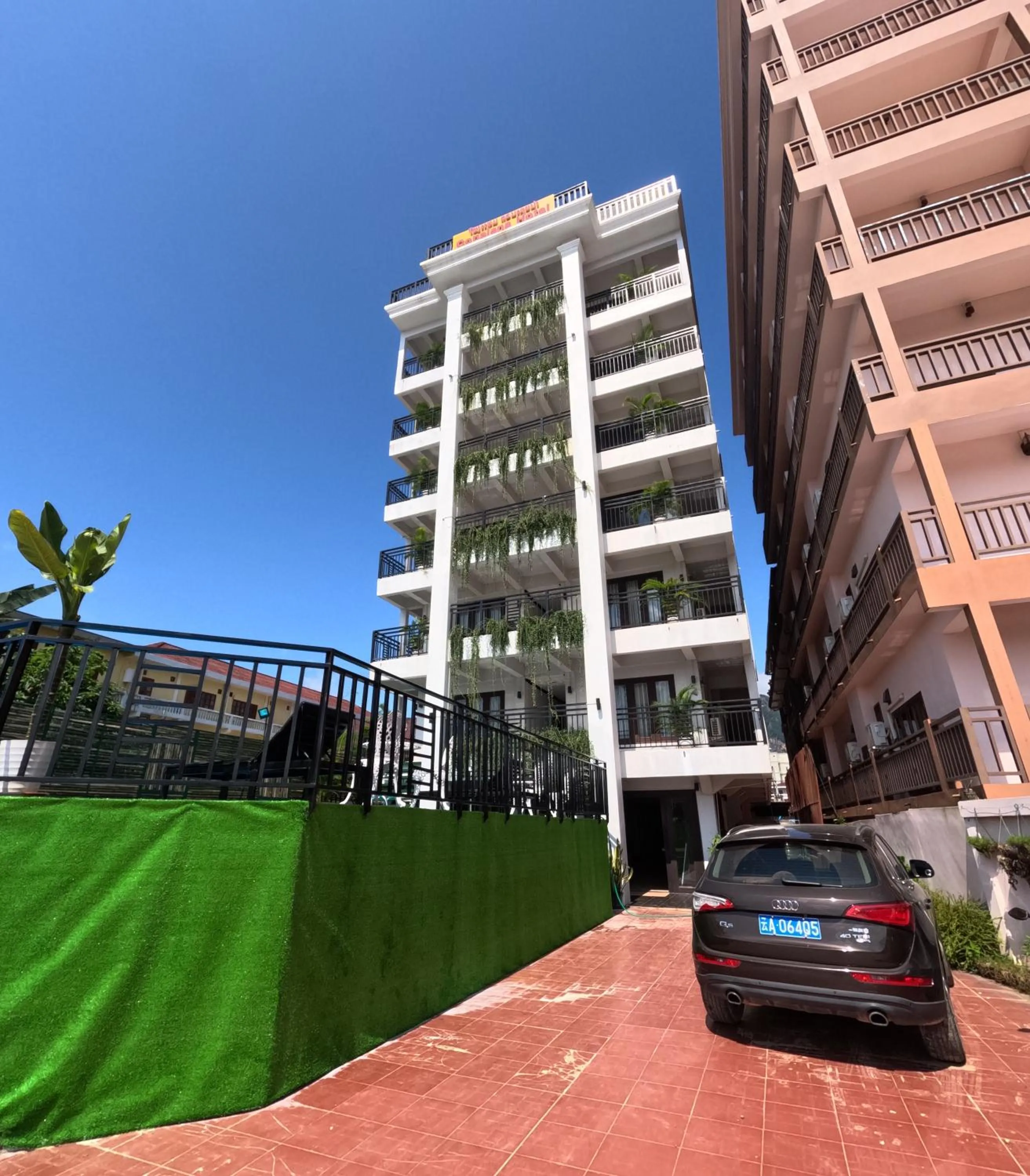 Property building in Vang Vieng Consiana Hotel