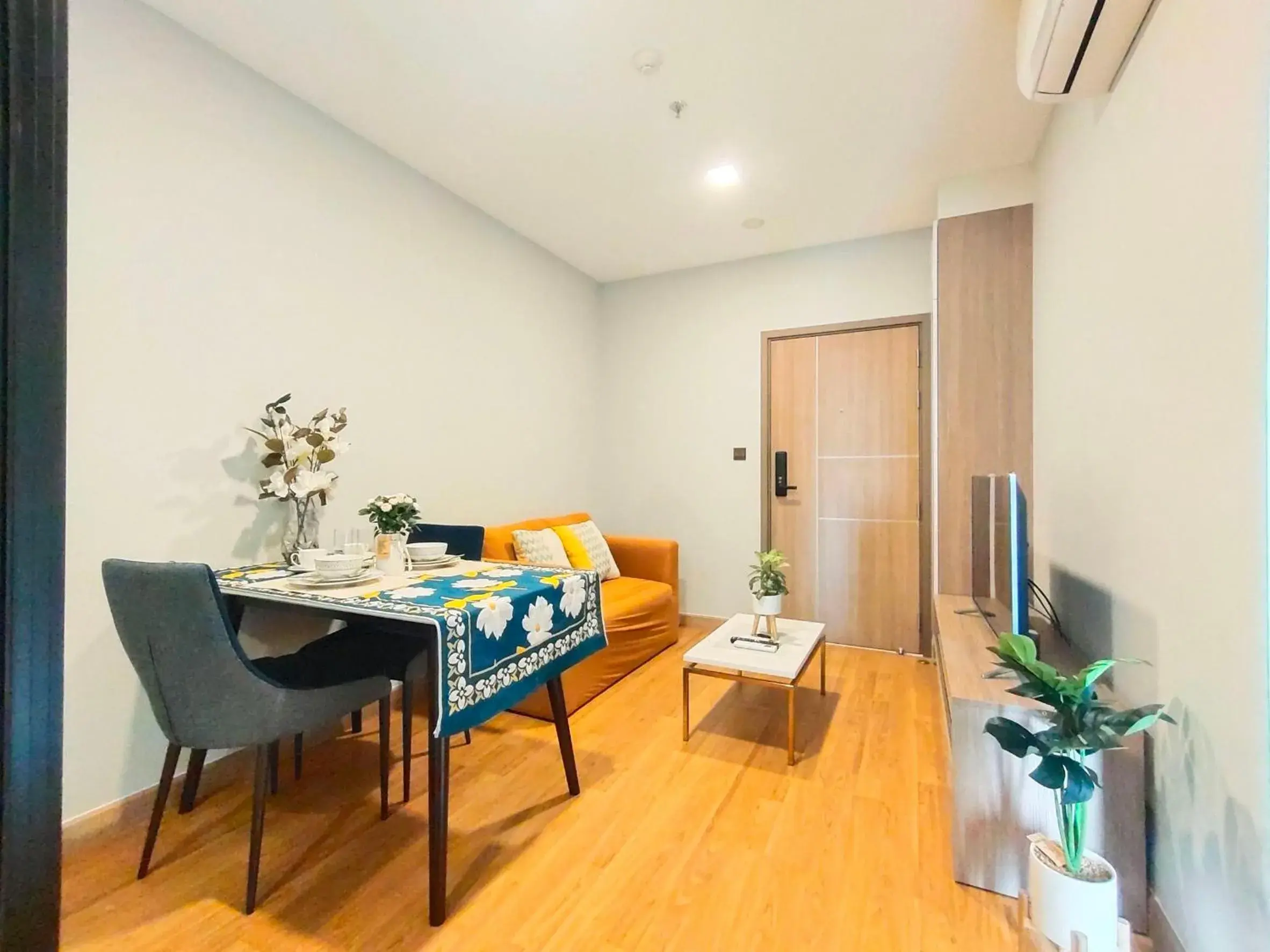 Studio with Balcony in Astra Sky River Chiang Mai by Fang Studio with Balcony in Astra Sky River Chiang Mai by Fang