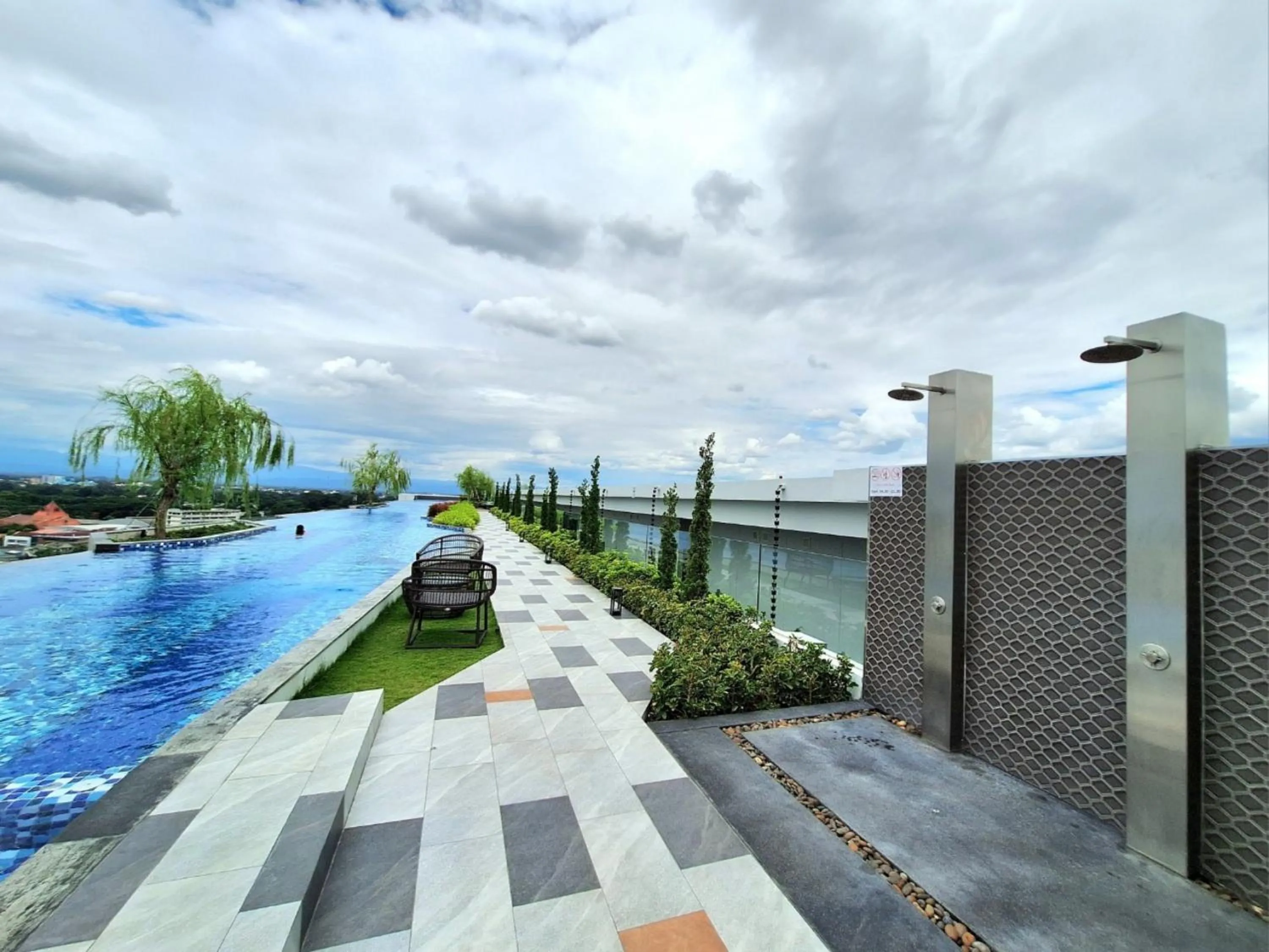 Shower in Astra Sky River Chiang Mai by Fang