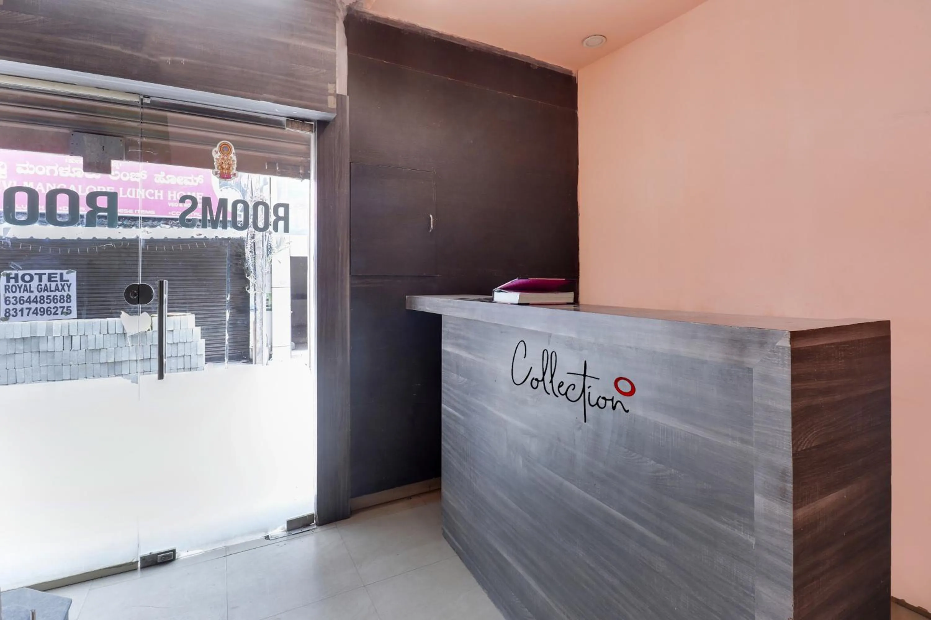 Lobby or reception in Hotel O Royal Galaxy