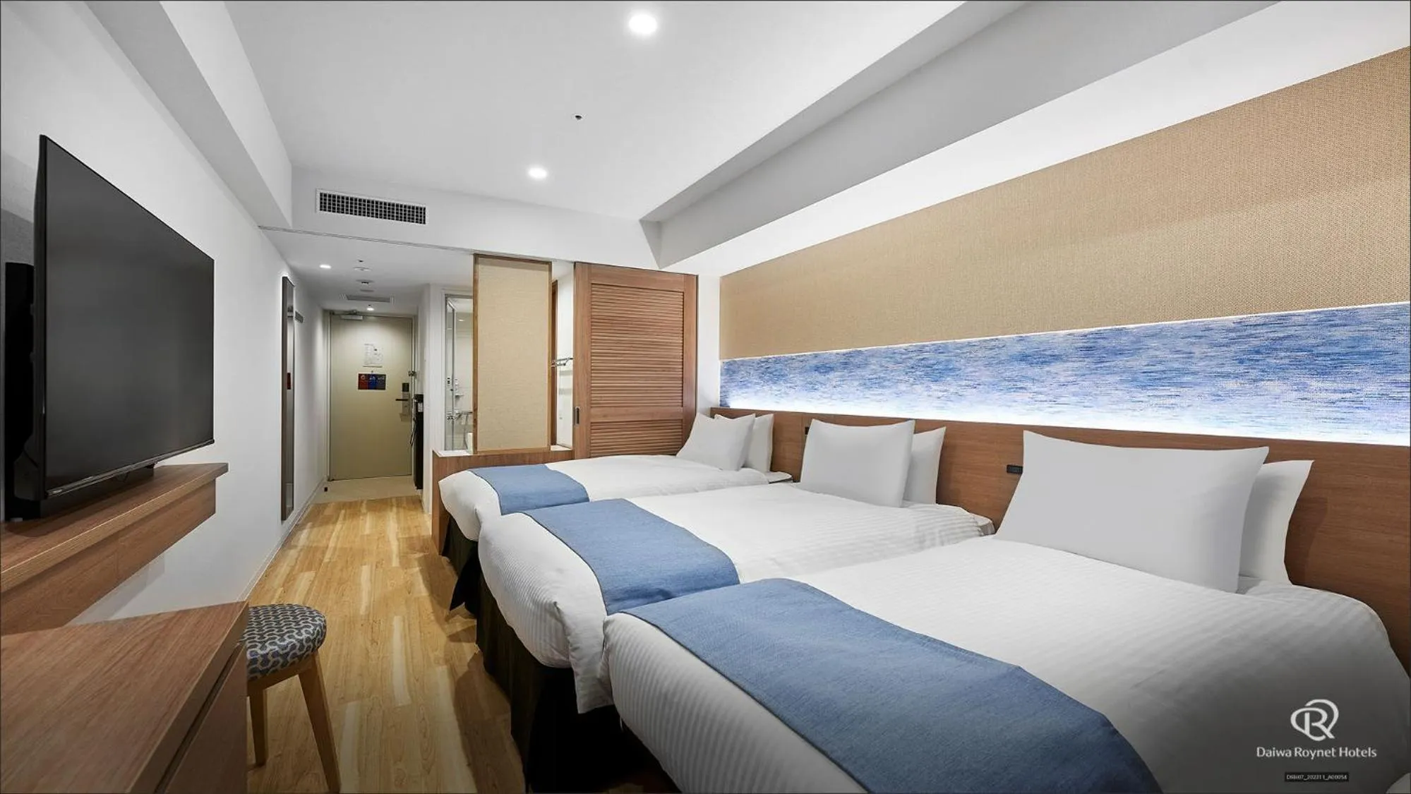 Bedroom, Bed in Daiwa Roynet Hotel NAHA-OMOROMACHI PREMIER