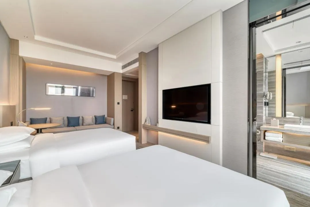 Bedroom, Bed in Courtyard by Marriott Hangzhou Xihu