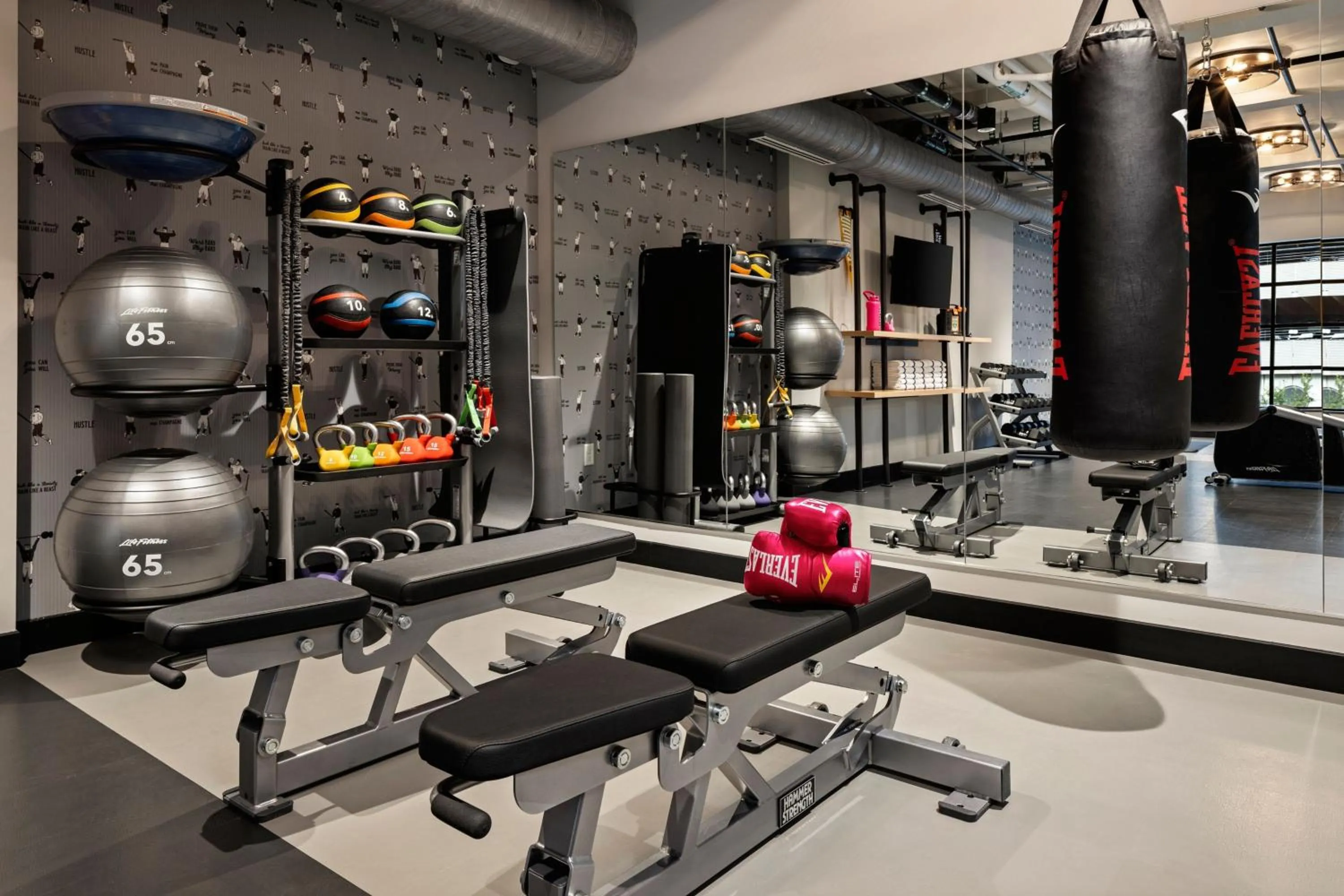 Fitness centre/facilities in Moxy Omaha Downtown