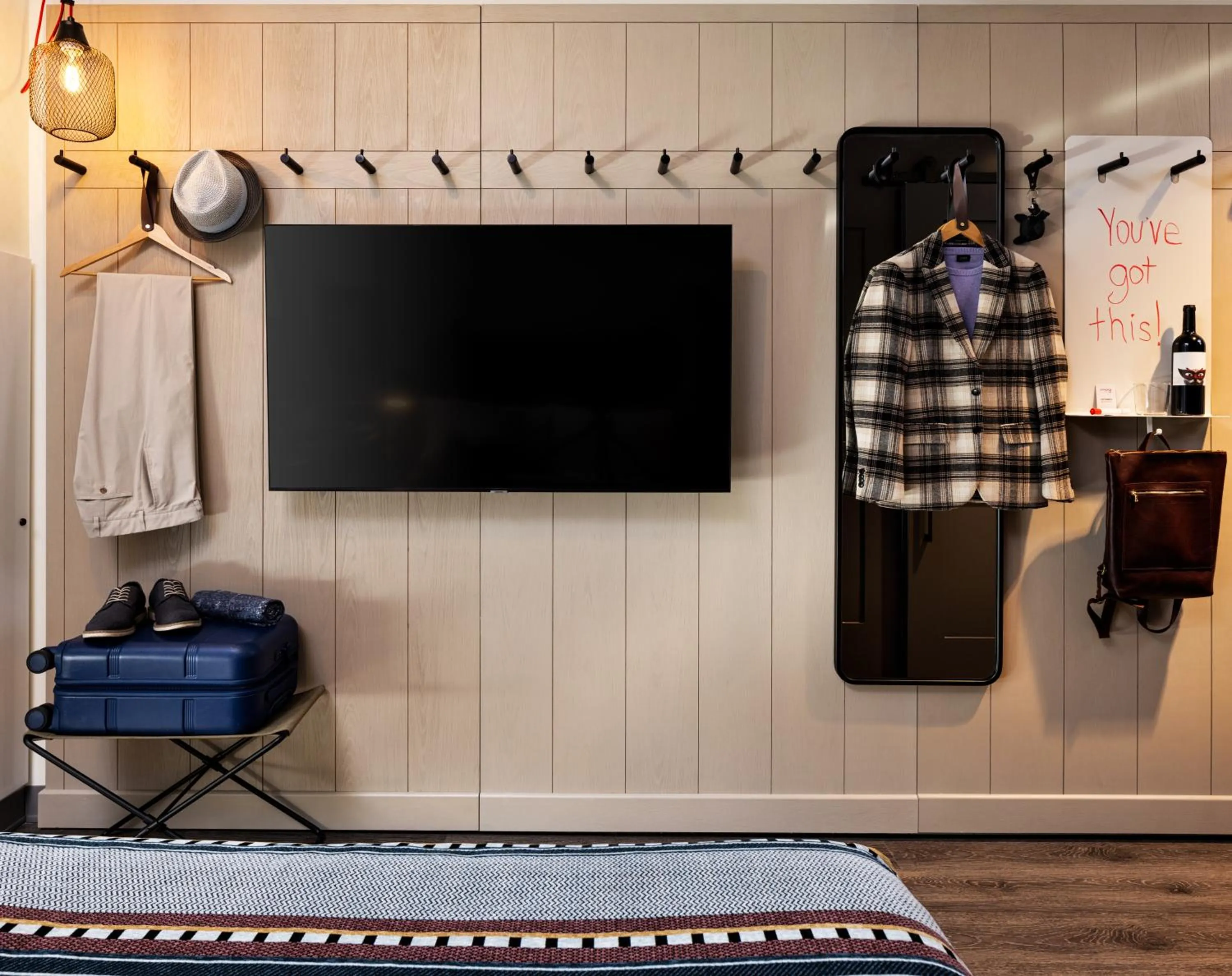 Bedroom in Moxy Omaha Downtown