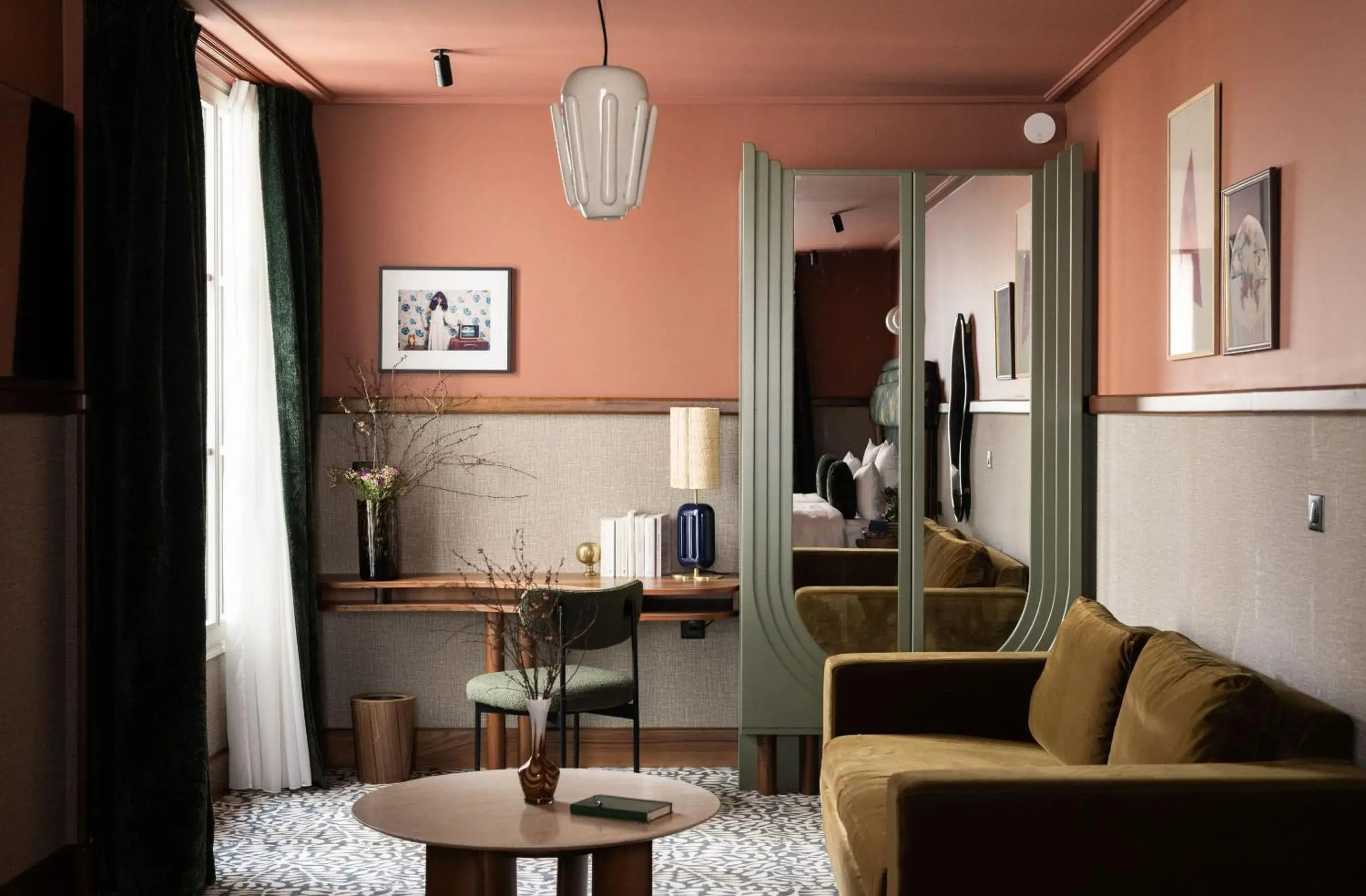 Deluxe Suite in 1.75 Paris La Trêve Deluxe Suite in 1.75 Paris La Trêve